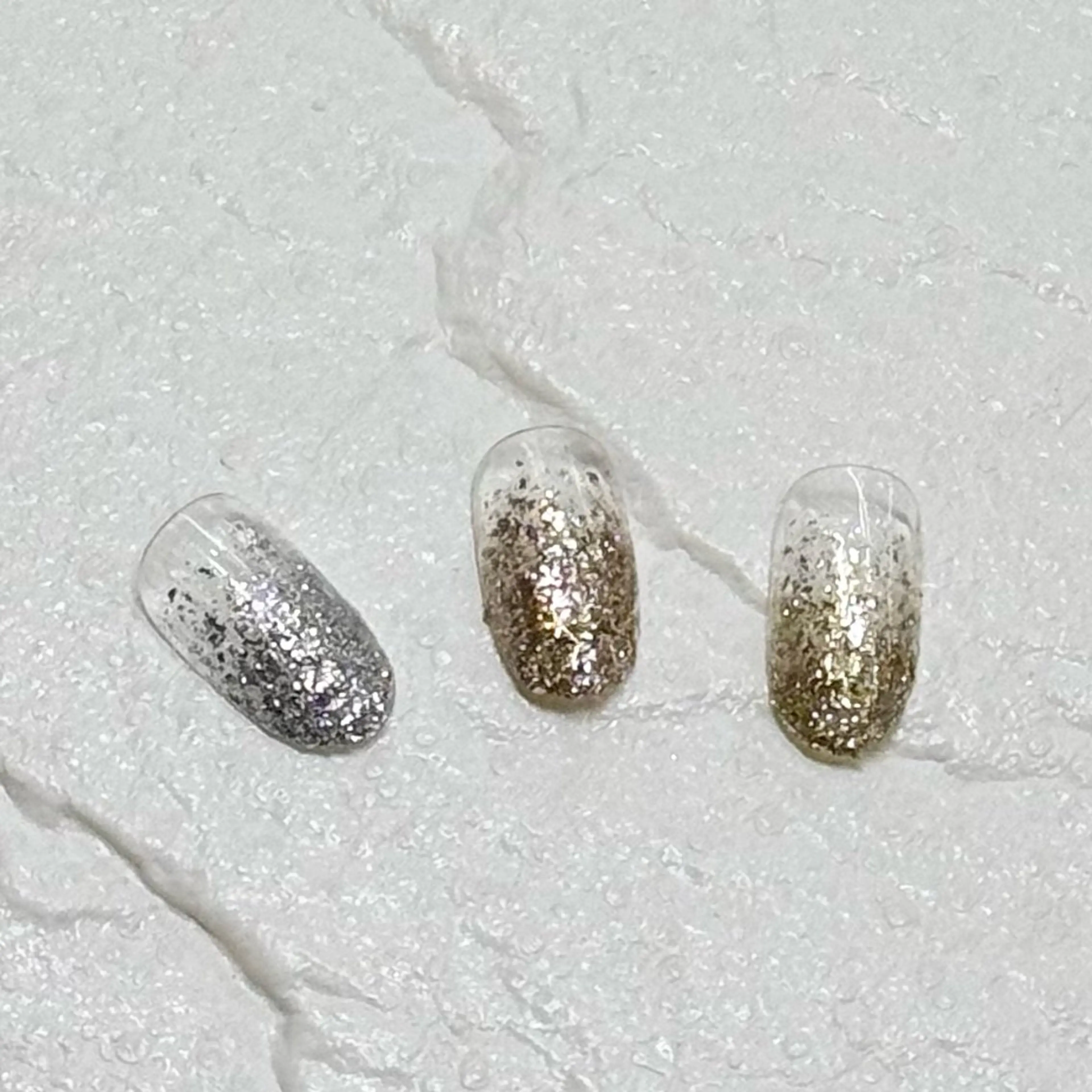 【限定】オフ込み💅丁寧な甘皮ケア付き✨ラメグラデーション1回塗り🉐駐車券付の写真