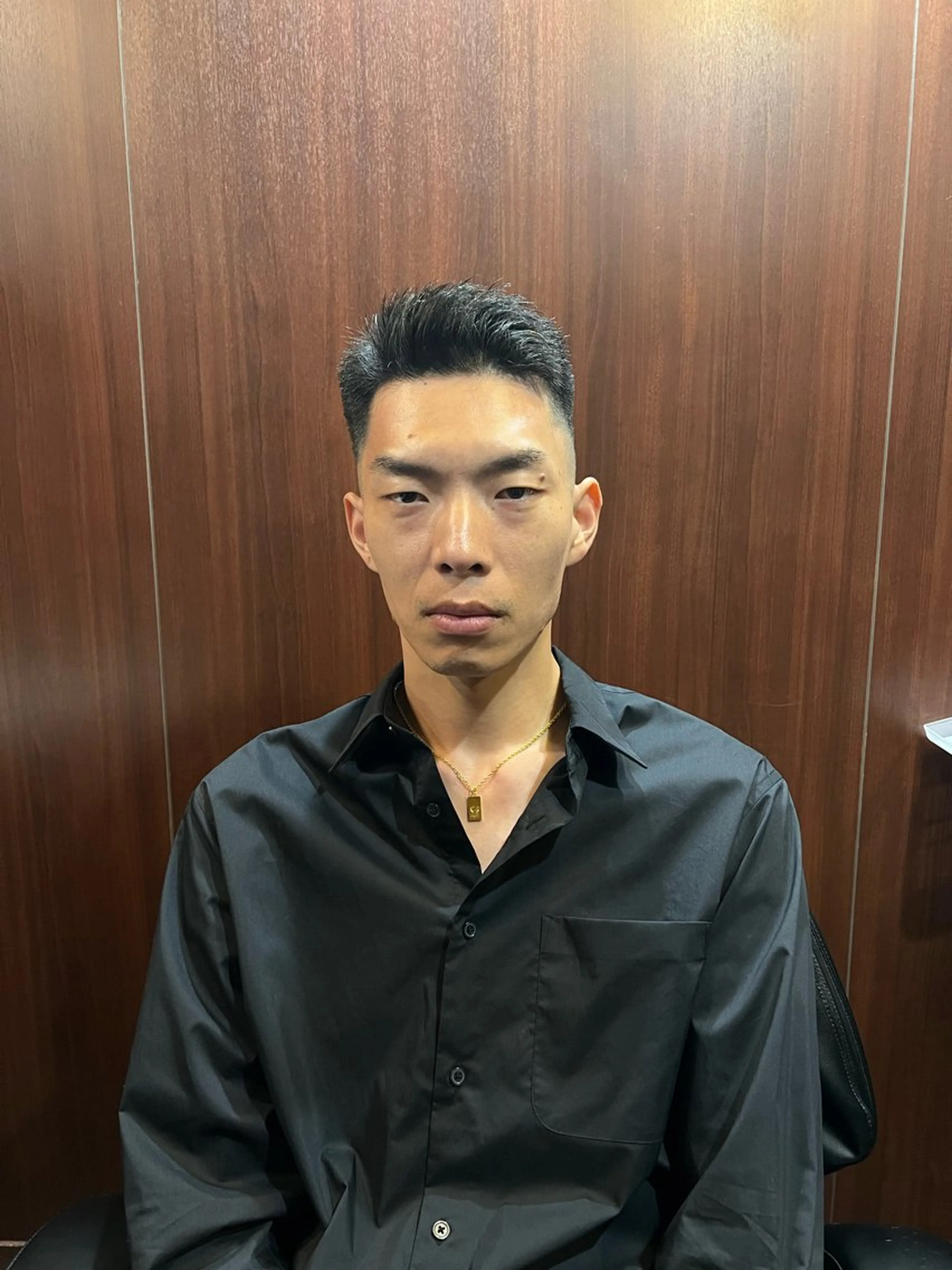 ショート ショートヘア ヒロ銀座バーバーショップ丸の内所属・秋山 琳太のヘアスタイル