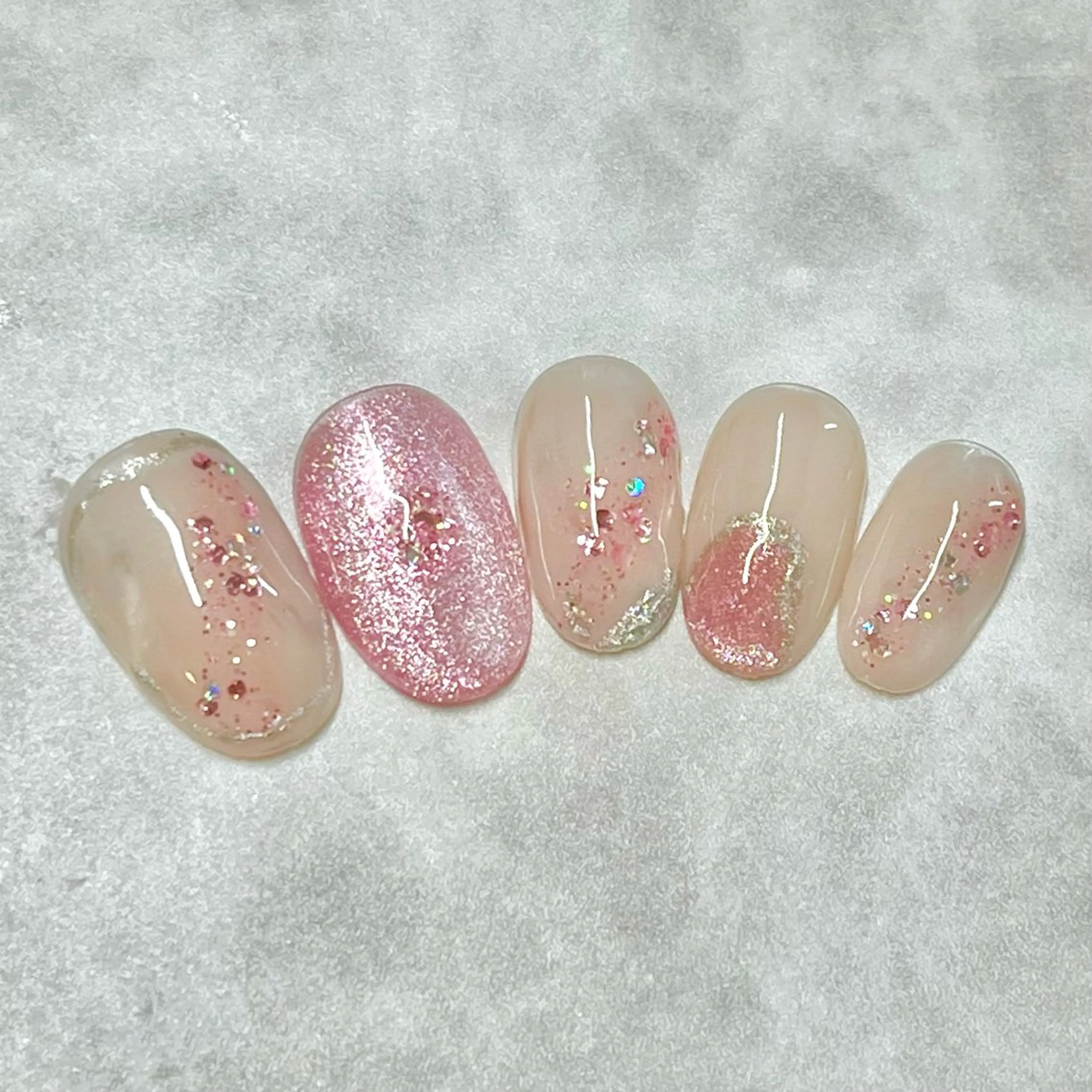 ネイル nail.u所属・テルイ ユウのネイルデザイン