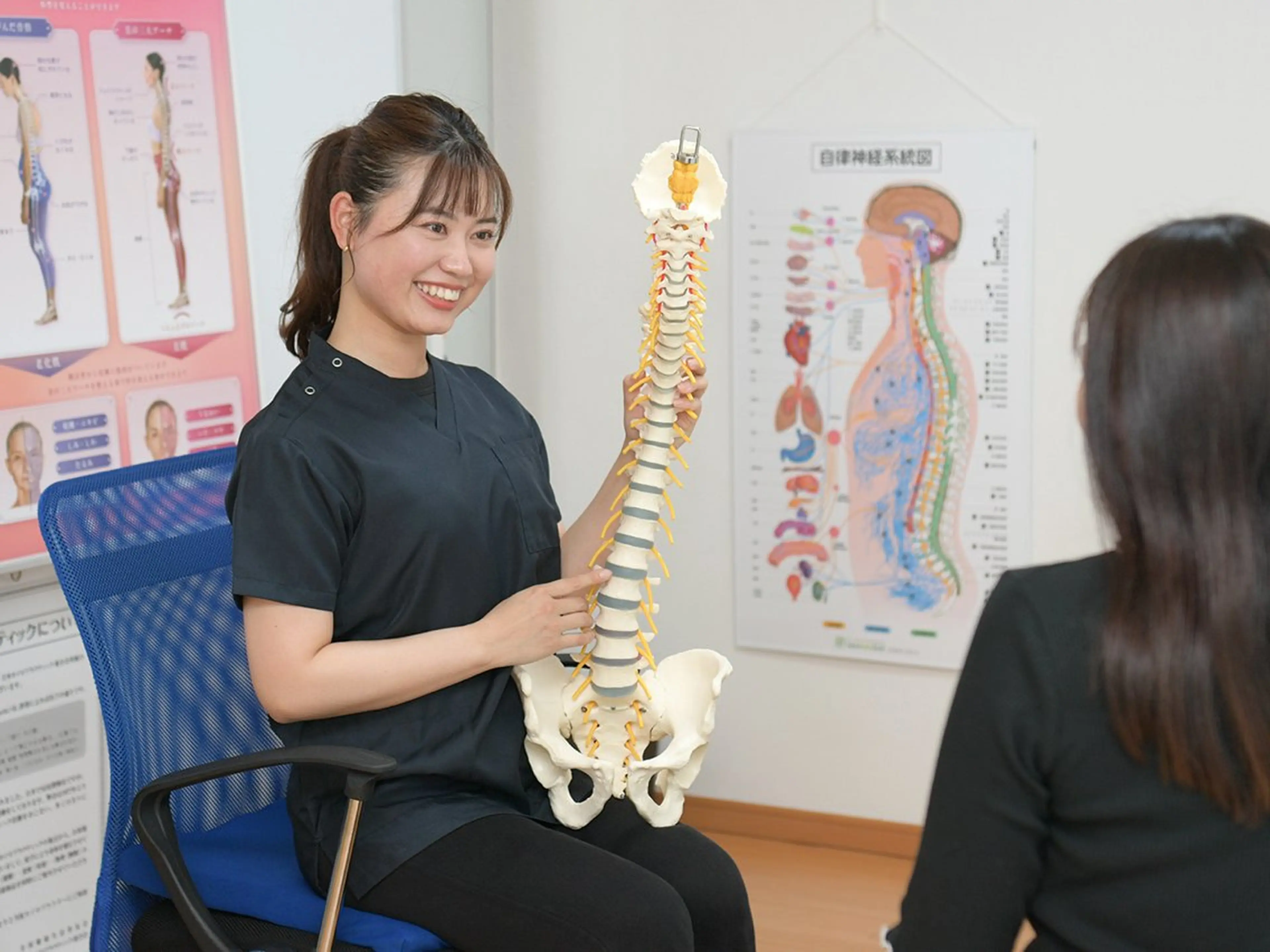 【むくみ知らず🌿】スッキリ美脚メニュー(骨盤調整＋クリームケア)の写真