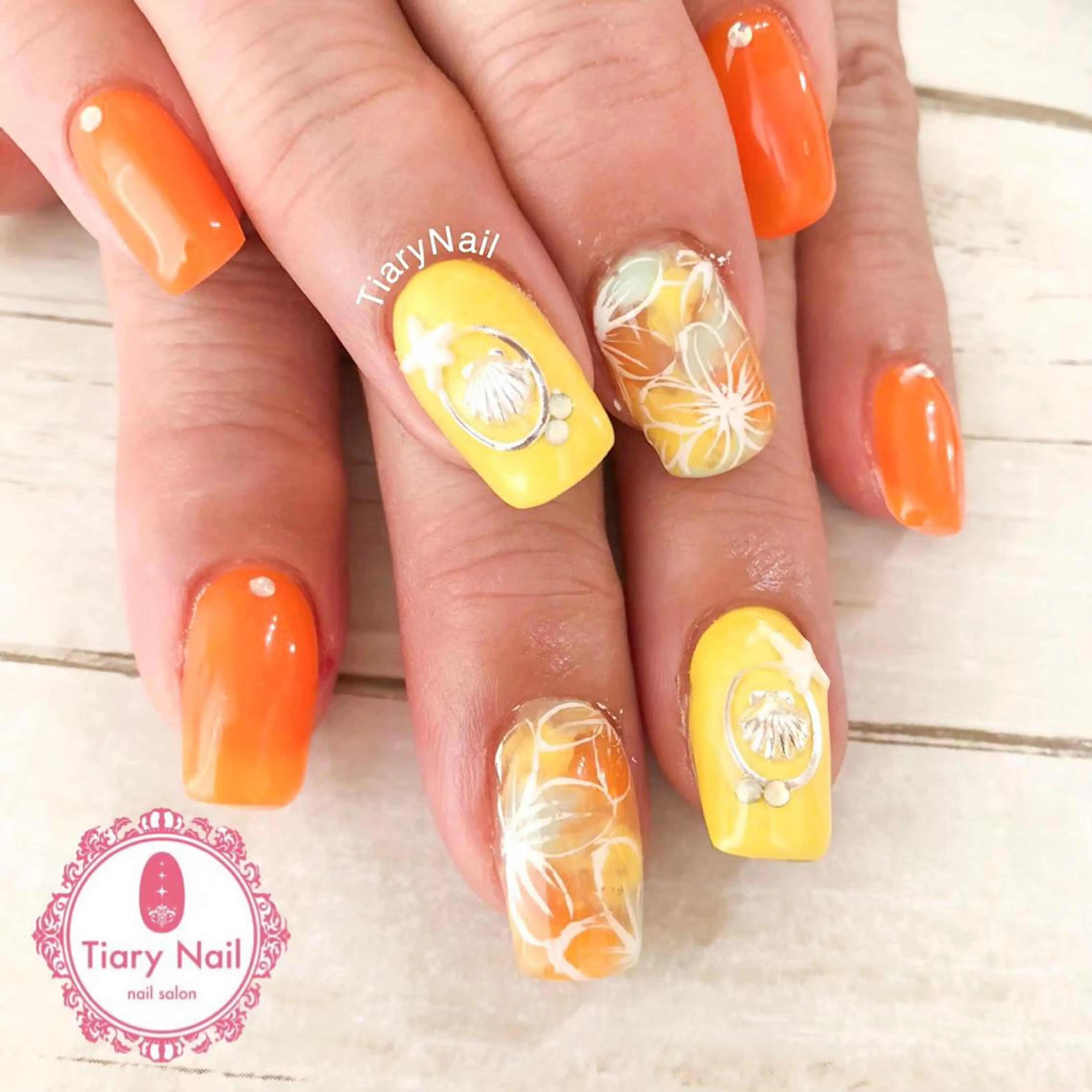 ネイル 💗🪽Tiary Nail🪽💗のネイルデザイン