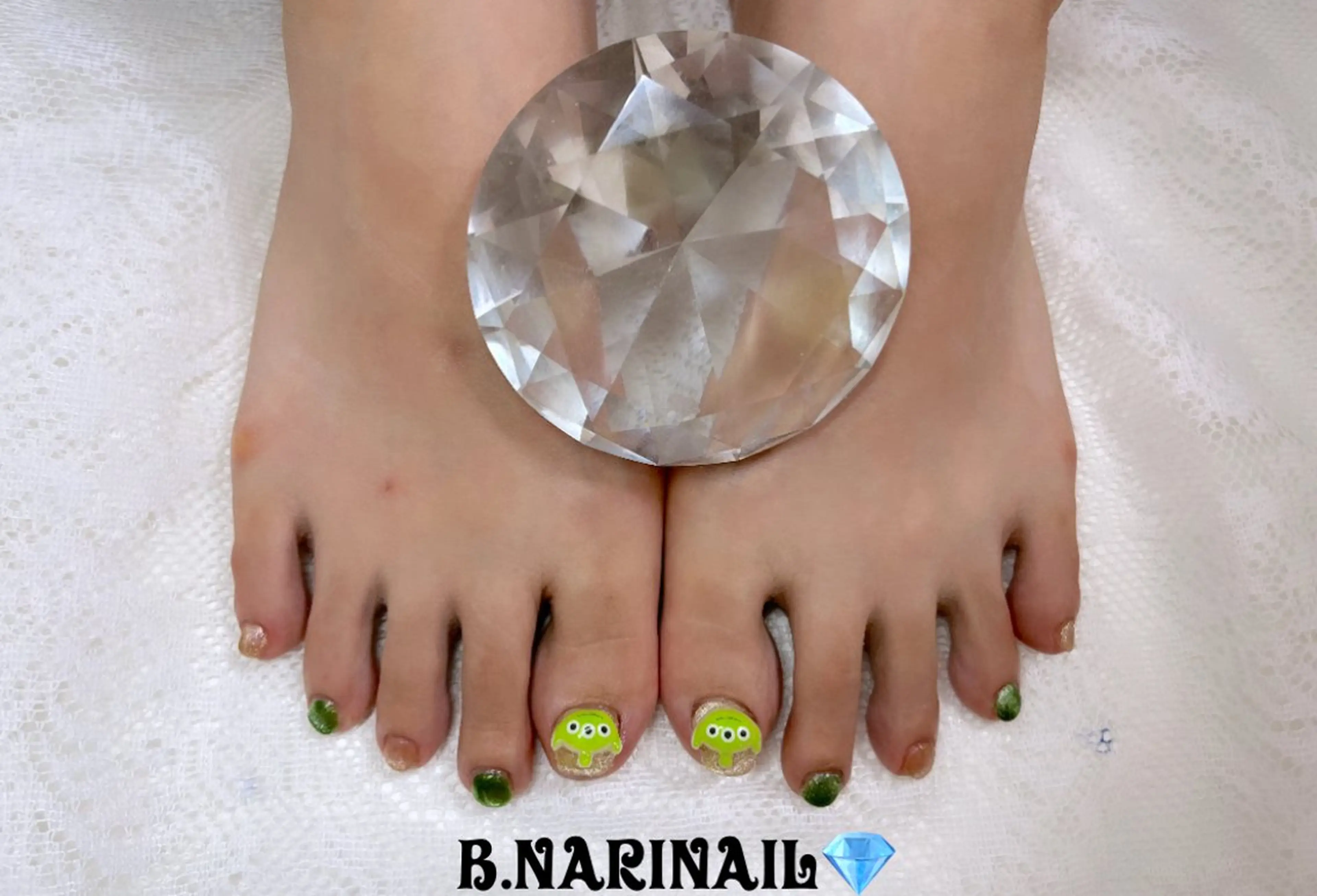 ネイル フットネイル ハンドケア b.nari nailのネイルデザイン