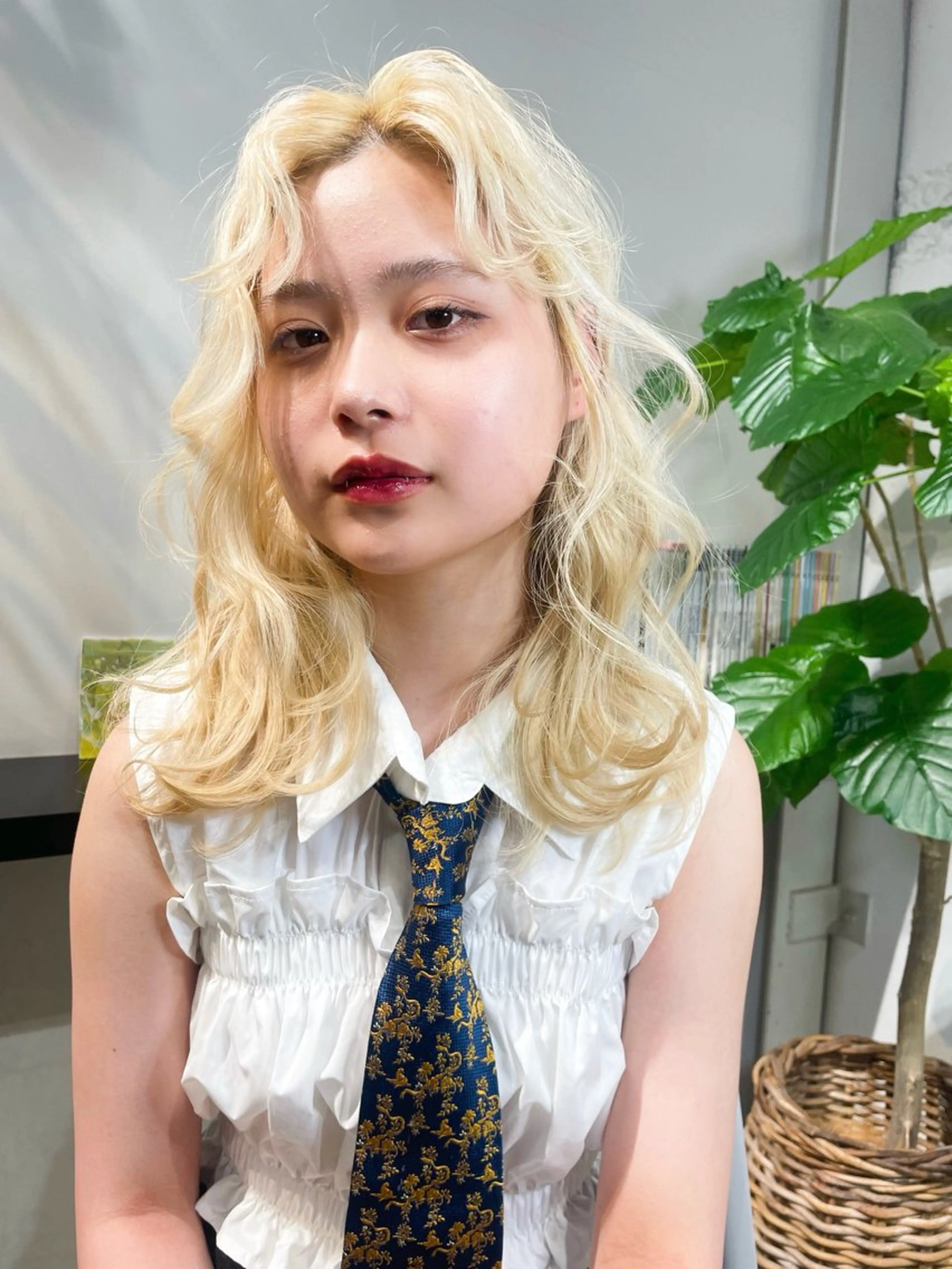 セミロング カラー ウルフ/似合わせ レイヤー/RIHOのヘアスタイル