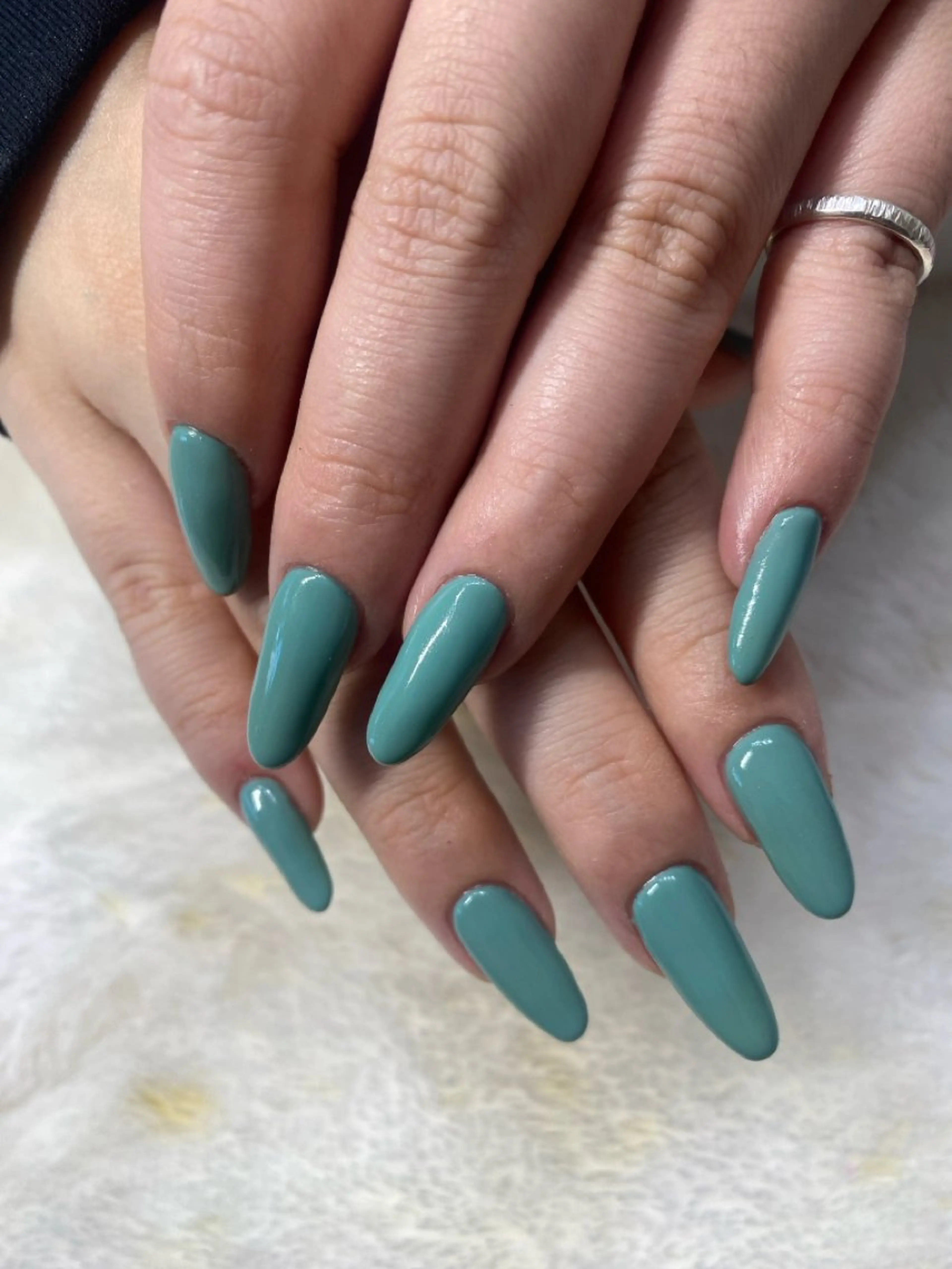 ネイル Nailsalon Ｒ《喜多見3分》のネイルデザイン