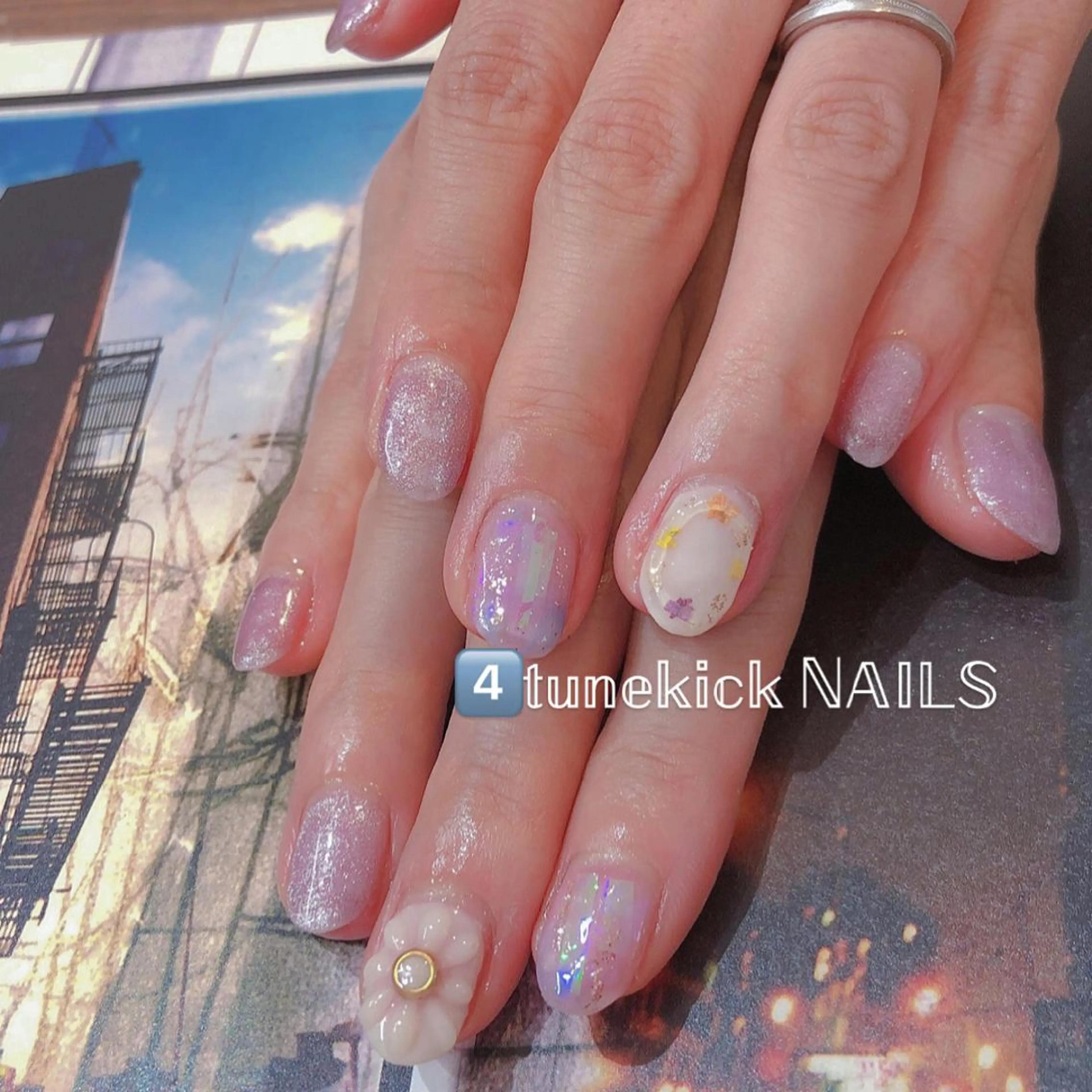ネイル フラワーネイル 4tunekick NAILS(フォーチュンキックネイルズ)所属・光森 淳子のネイルデザイン