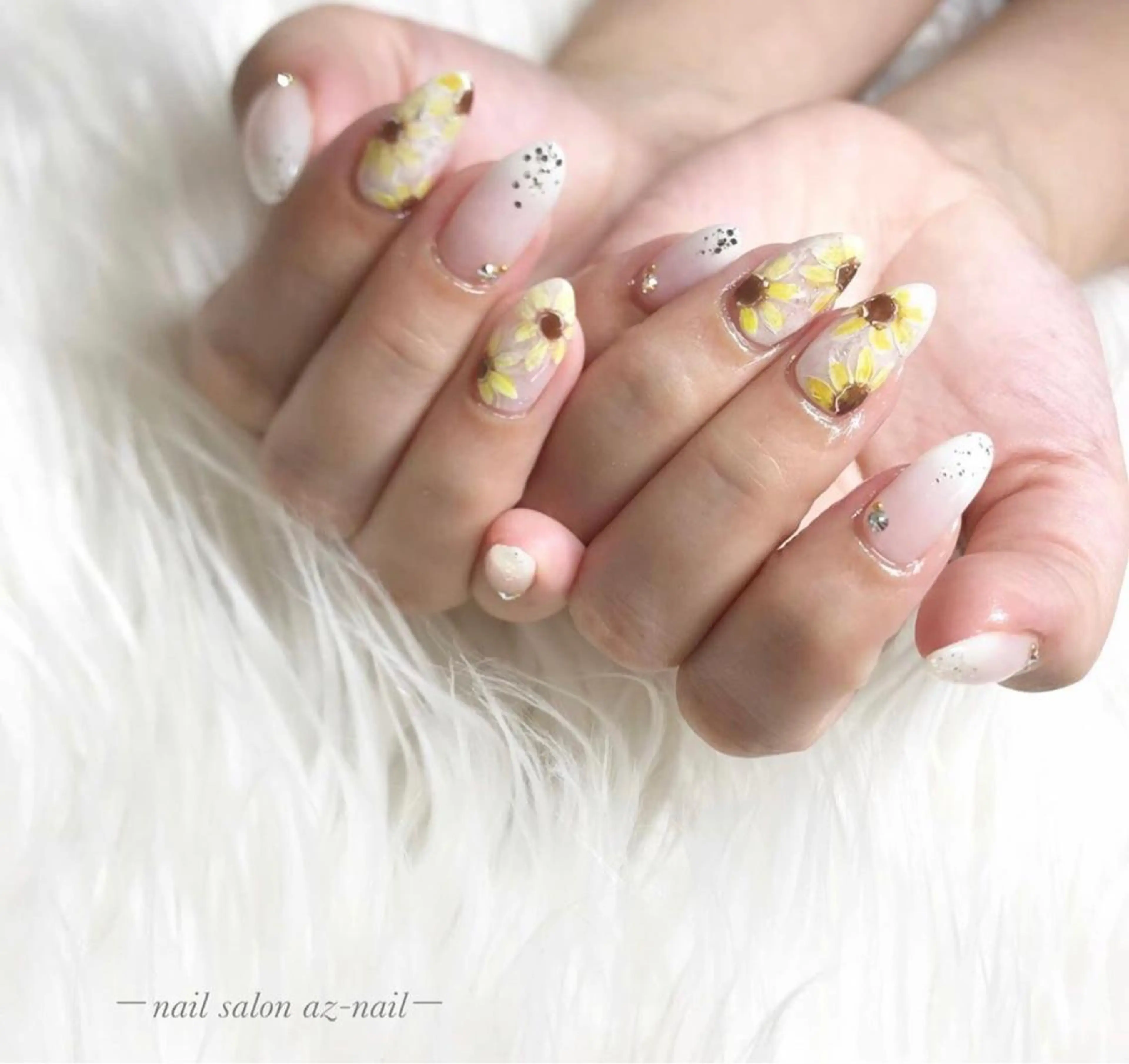 ネイル 井上 梓のネイルデザイン