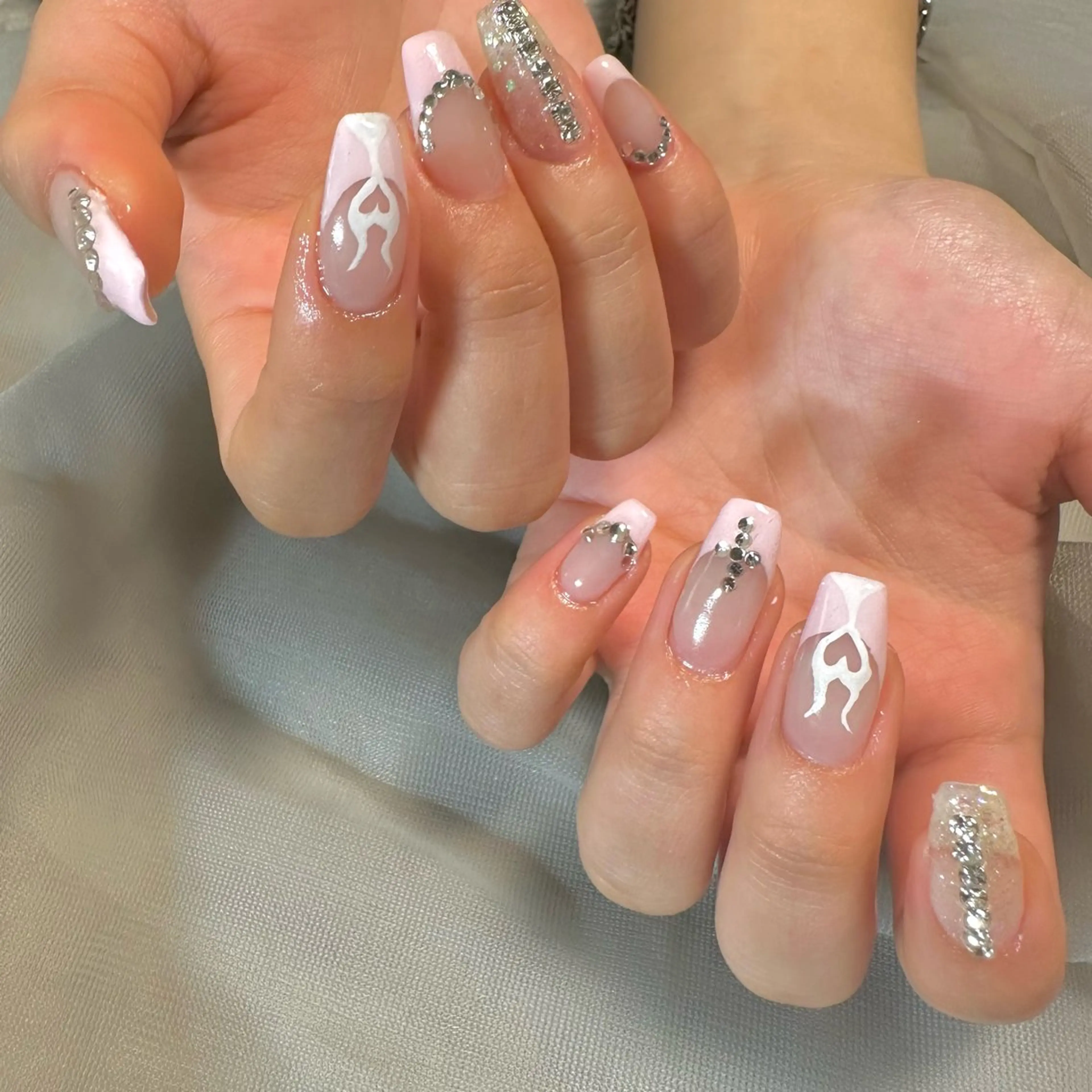 ネイル ハンドネイル Moon  Nail /栄　大須のネイルデザイン