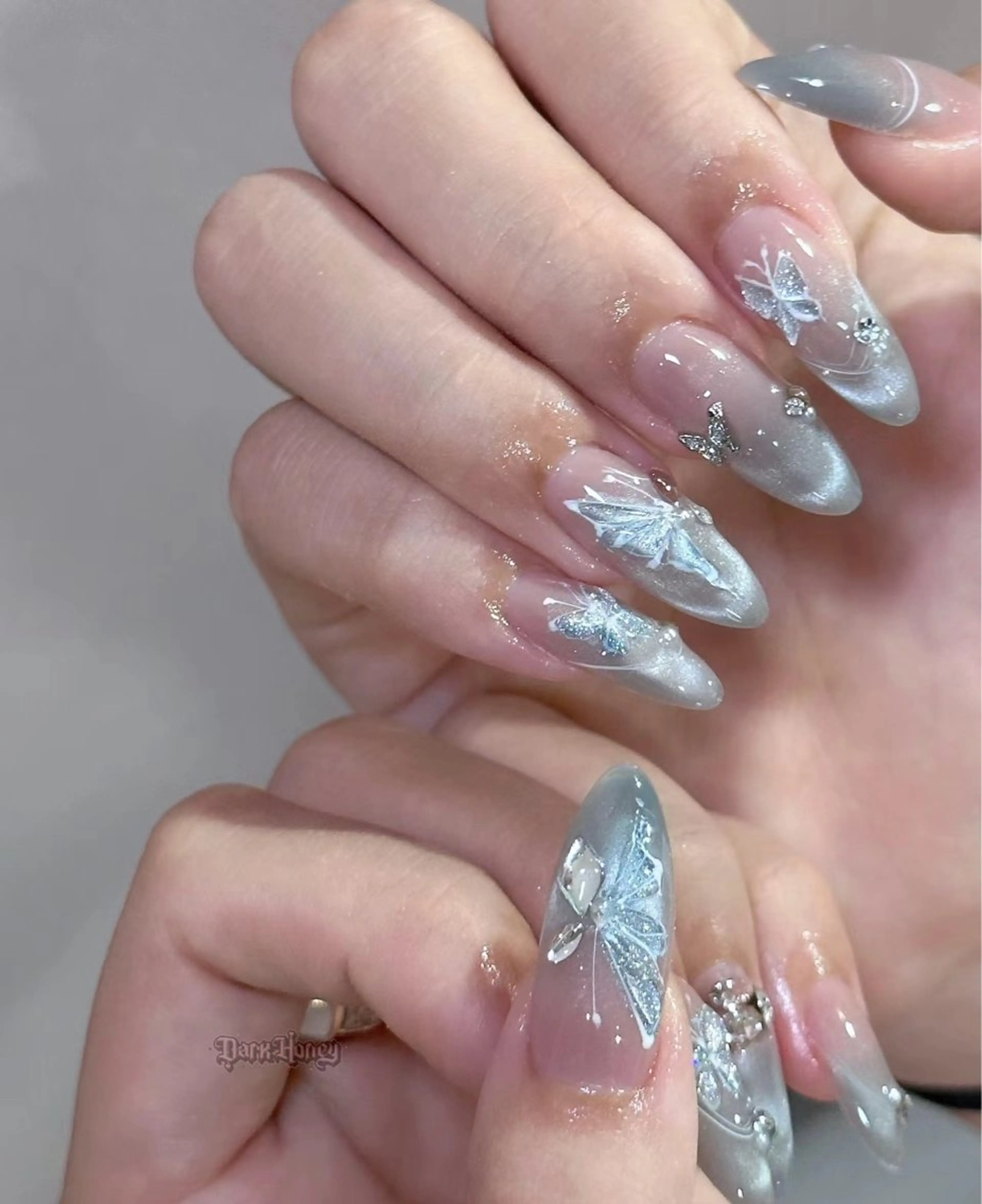ネイル アートネイル ブルー ジェルネイル 韓国ネイル マグネットネイル ハンドネイル ハンドケア DarkHoney 池袋店のネイルデザイン