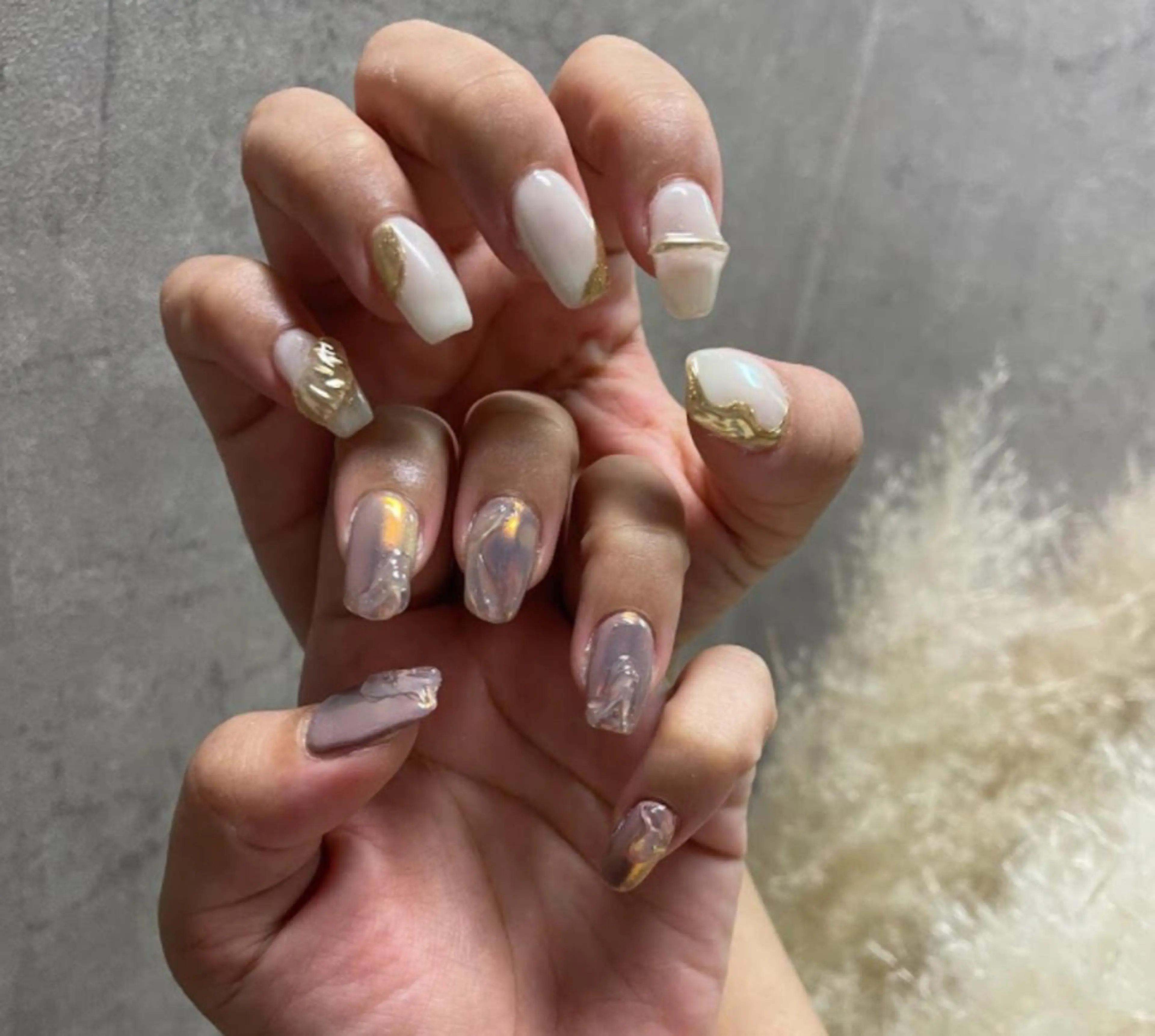 ネイル アートネイル オーロラネイル フレンチネイル マグネットネイル ミラーネイル nailstudio eviz新宿店のネイルデザイン