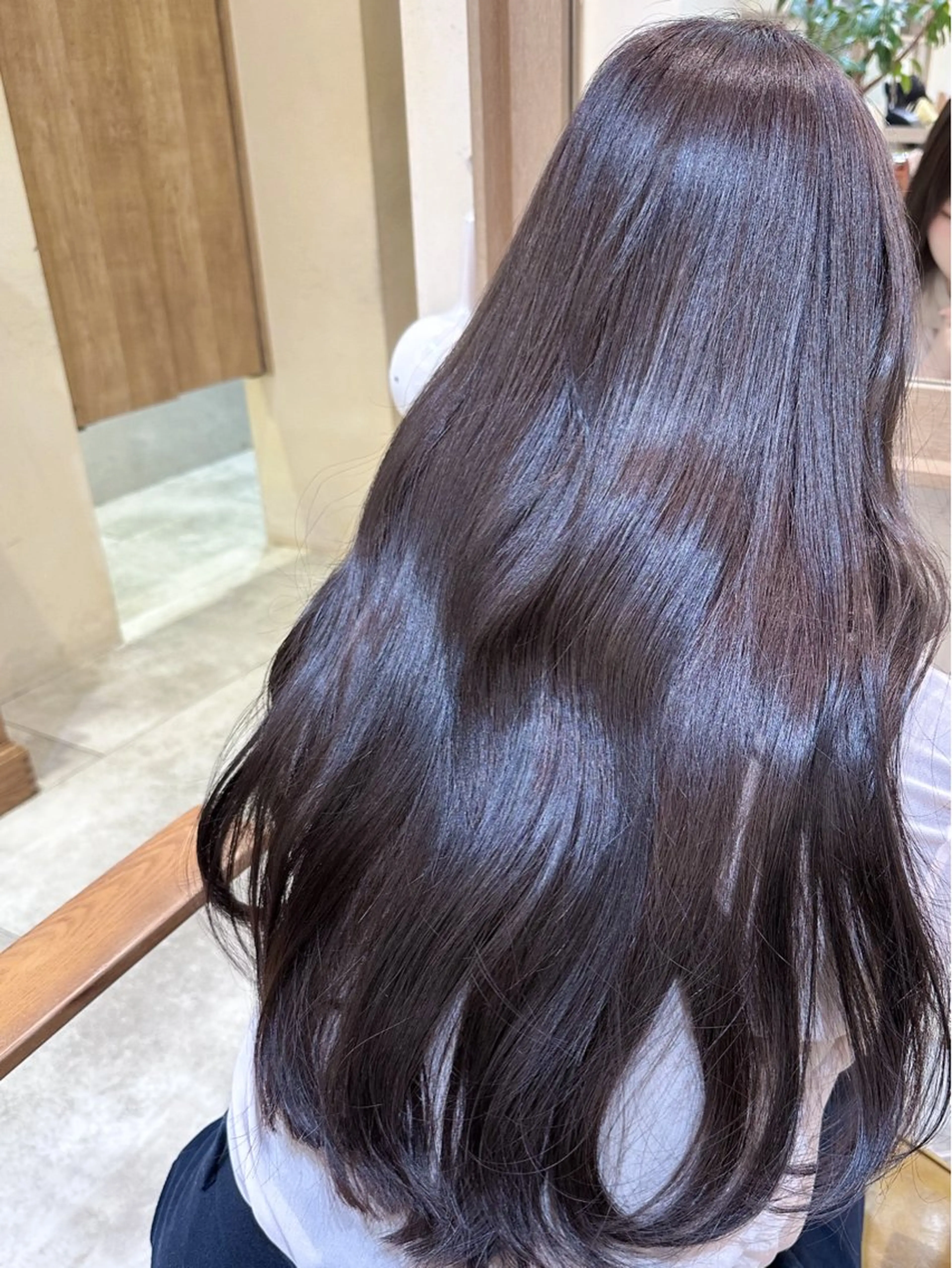 セミロング カラー ブリーチ ブラウンカラー チョコレートブラウン 透明感カラー ラベンダーカラー CANAAN銀座所属・艶透明感カラー/ ルーズパーマ/田中のヘアスタイル