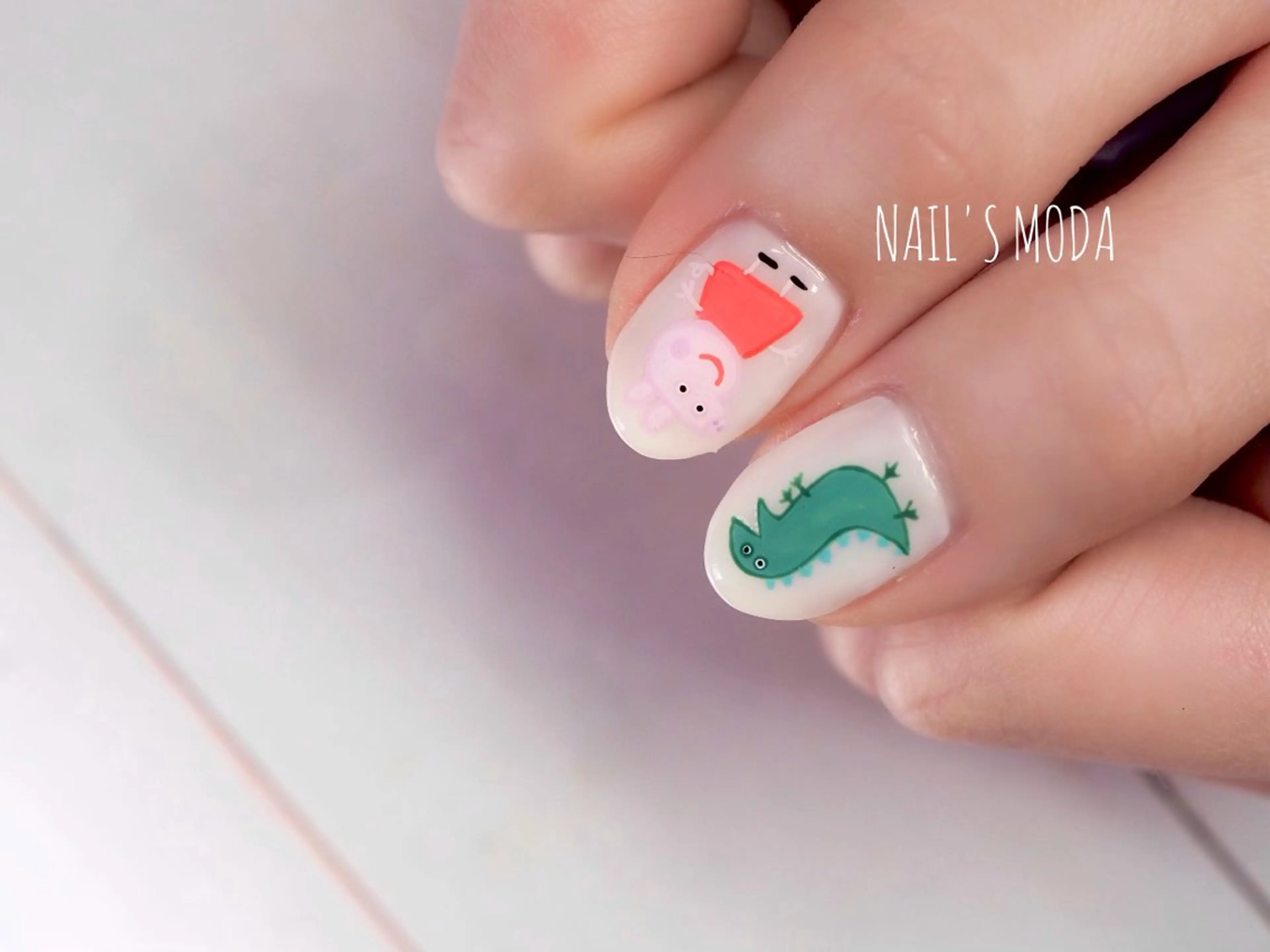 ネイル NAIL'S MODAのネイルデザイン