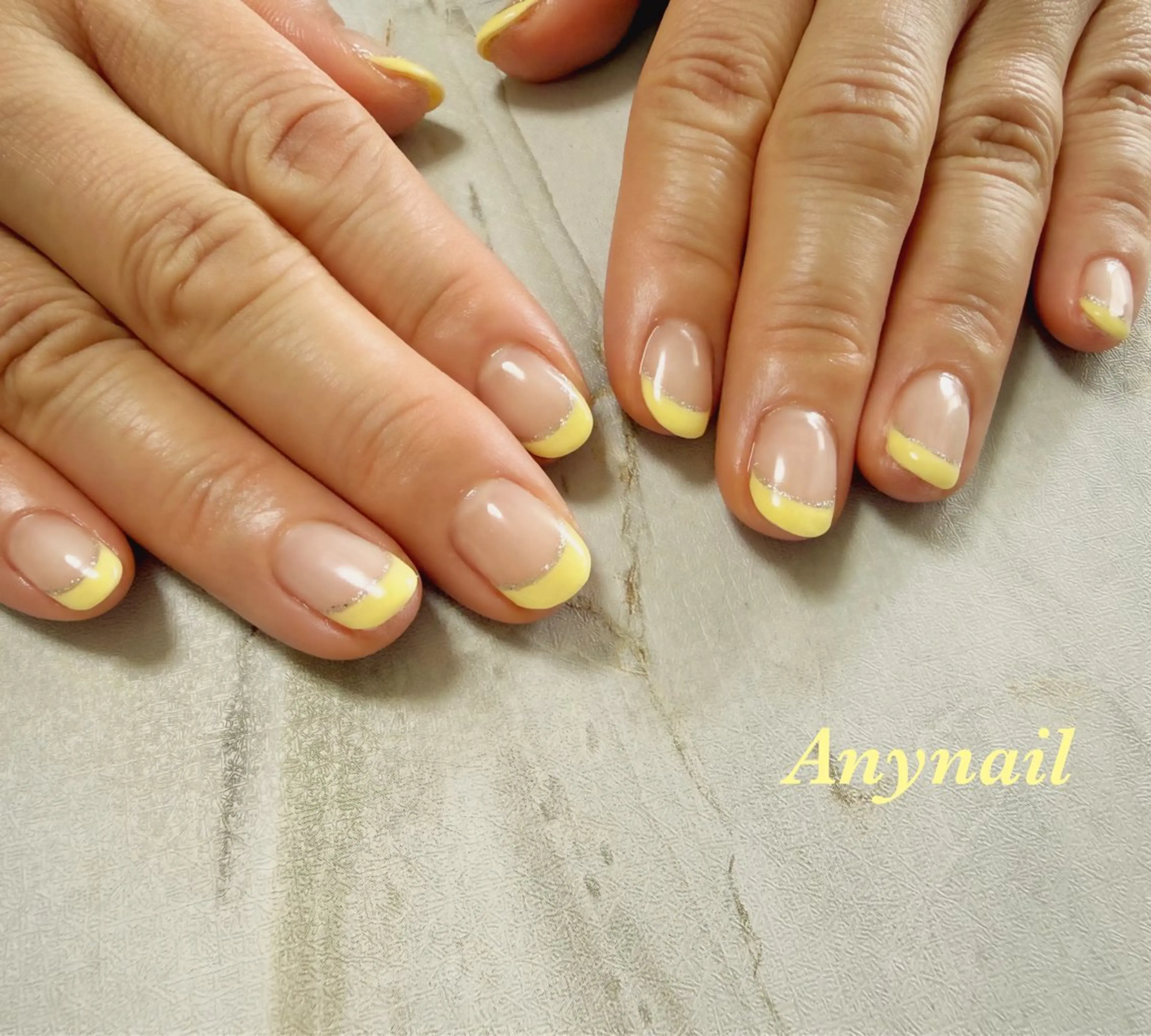 ネイル ブルー フレンチネイル オフィスネイル 春ネイル 黄色 ハンドネイル 岩澤 恵子のネイルデザイン