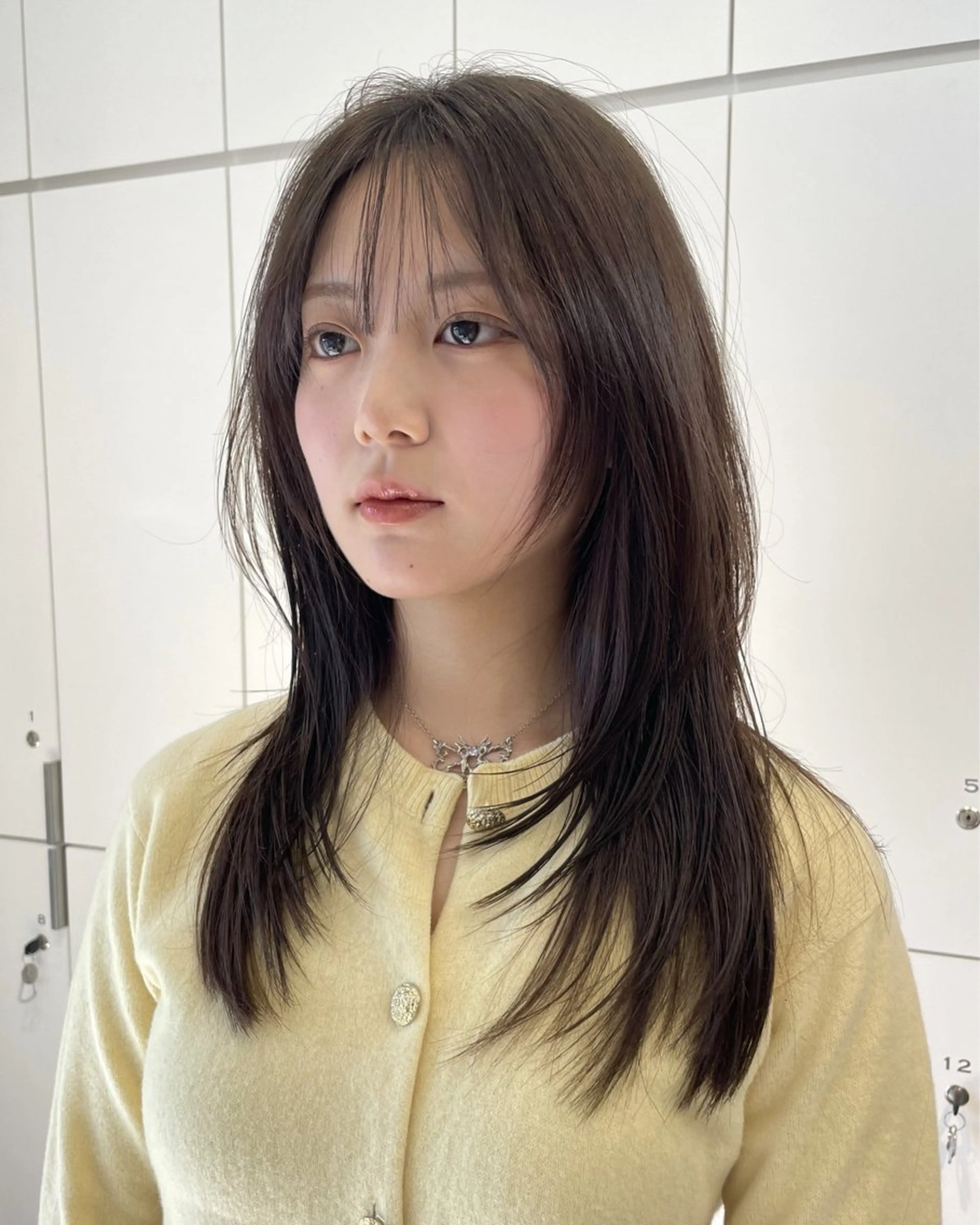 ミディアム カラー ブリーチ ハイトーンカラー ボブ 髪質改善 韓国風ヘア カット ヘアカラー トリートメント レイヤー/ブリーチ ♥️【木坂 桃歌】のヘアスタイル