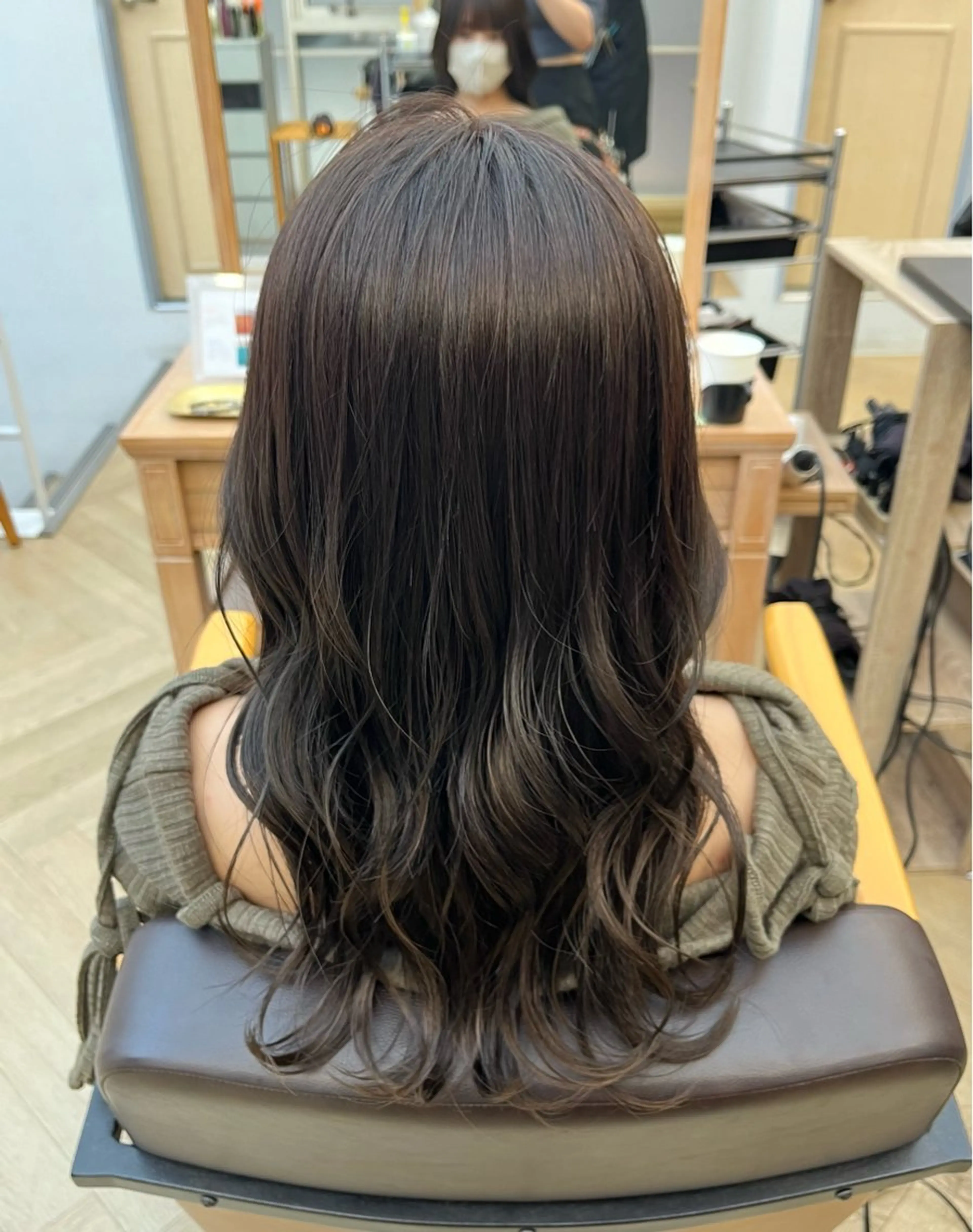 ロング 松村 あづみのヘアスタイル
