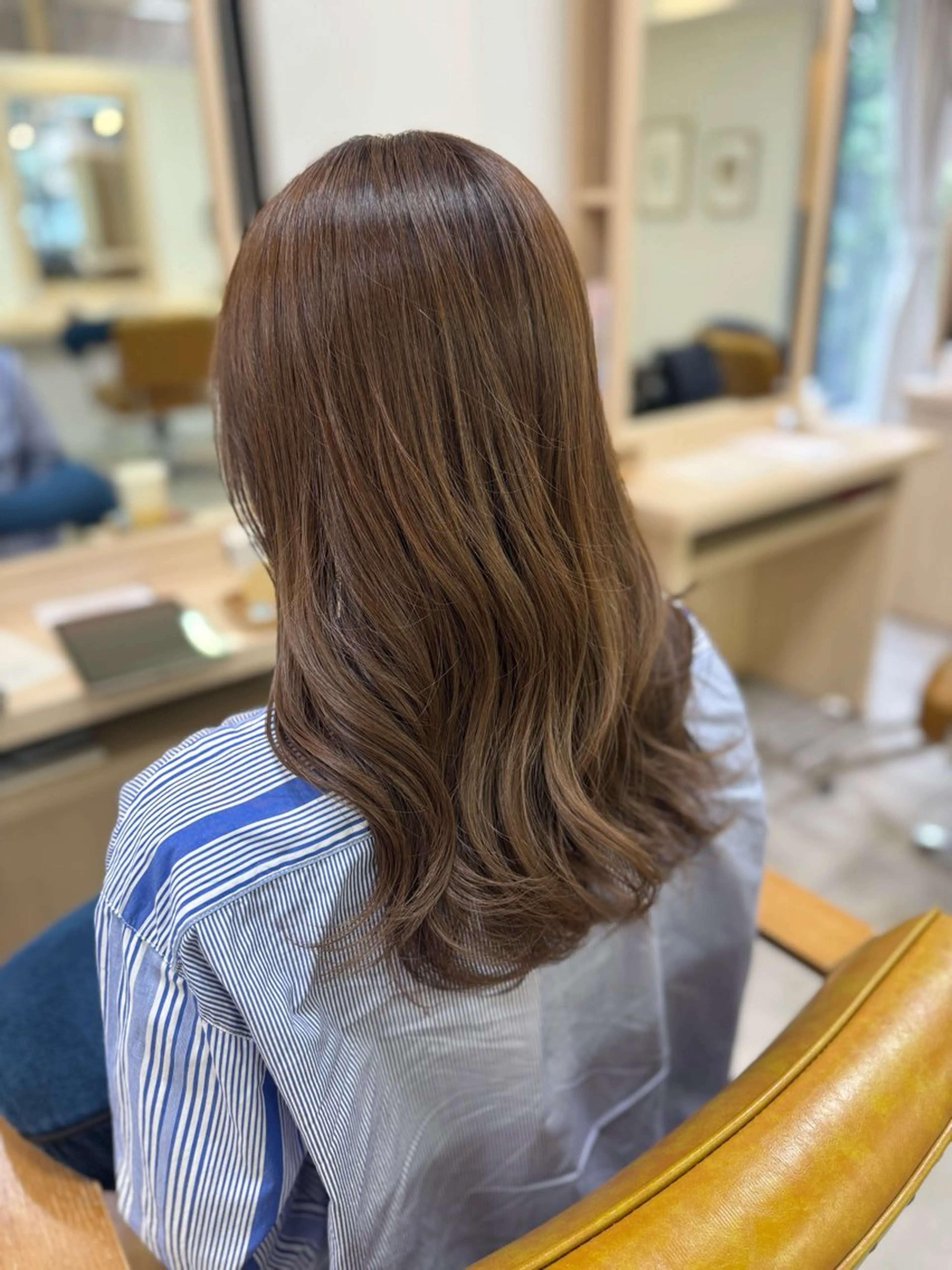 セミロング カット 金山/レイヤー カット/Hikariのヘアスタイル