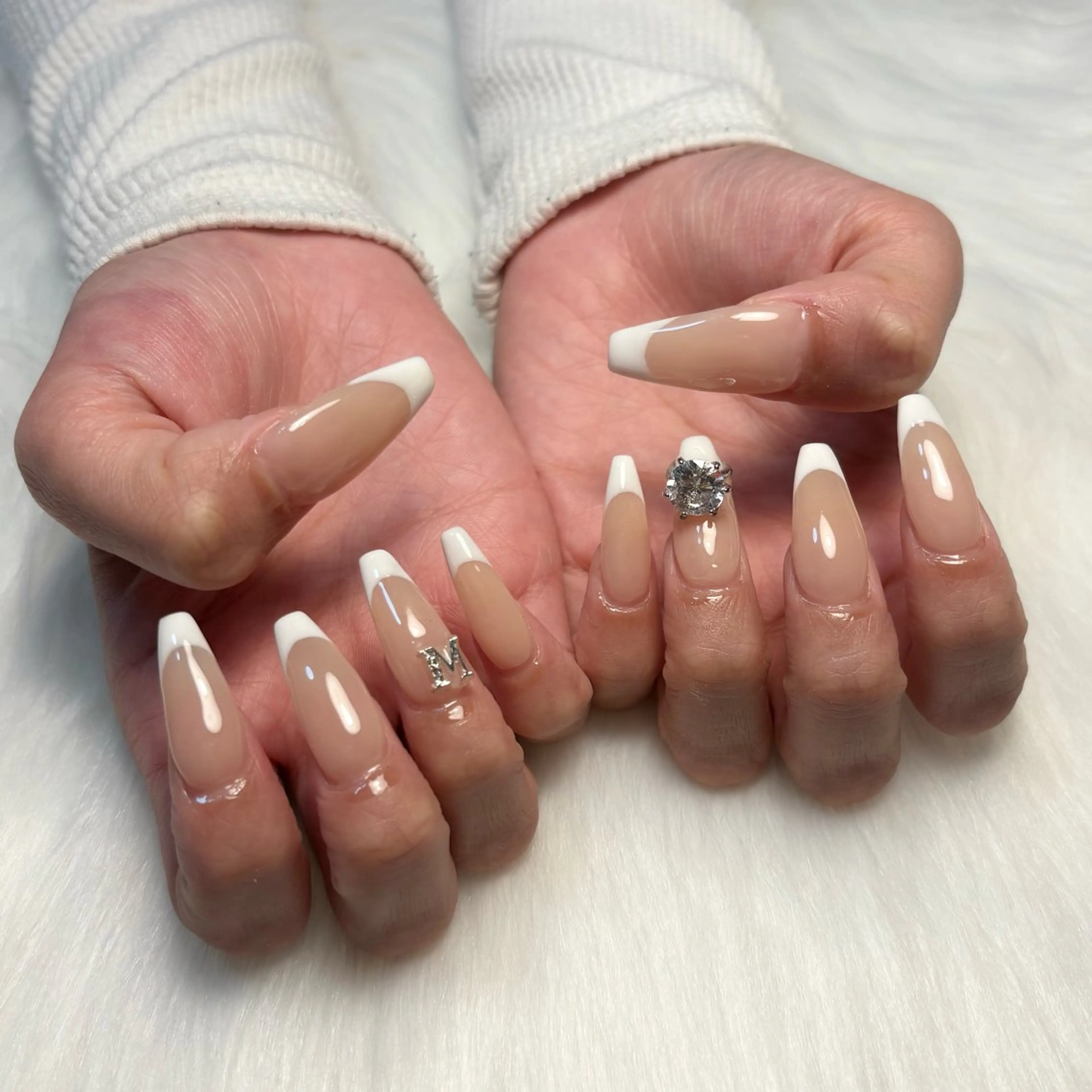 ロング ハンドネイル adorable 〈Kurumi〉のネイルデザイン