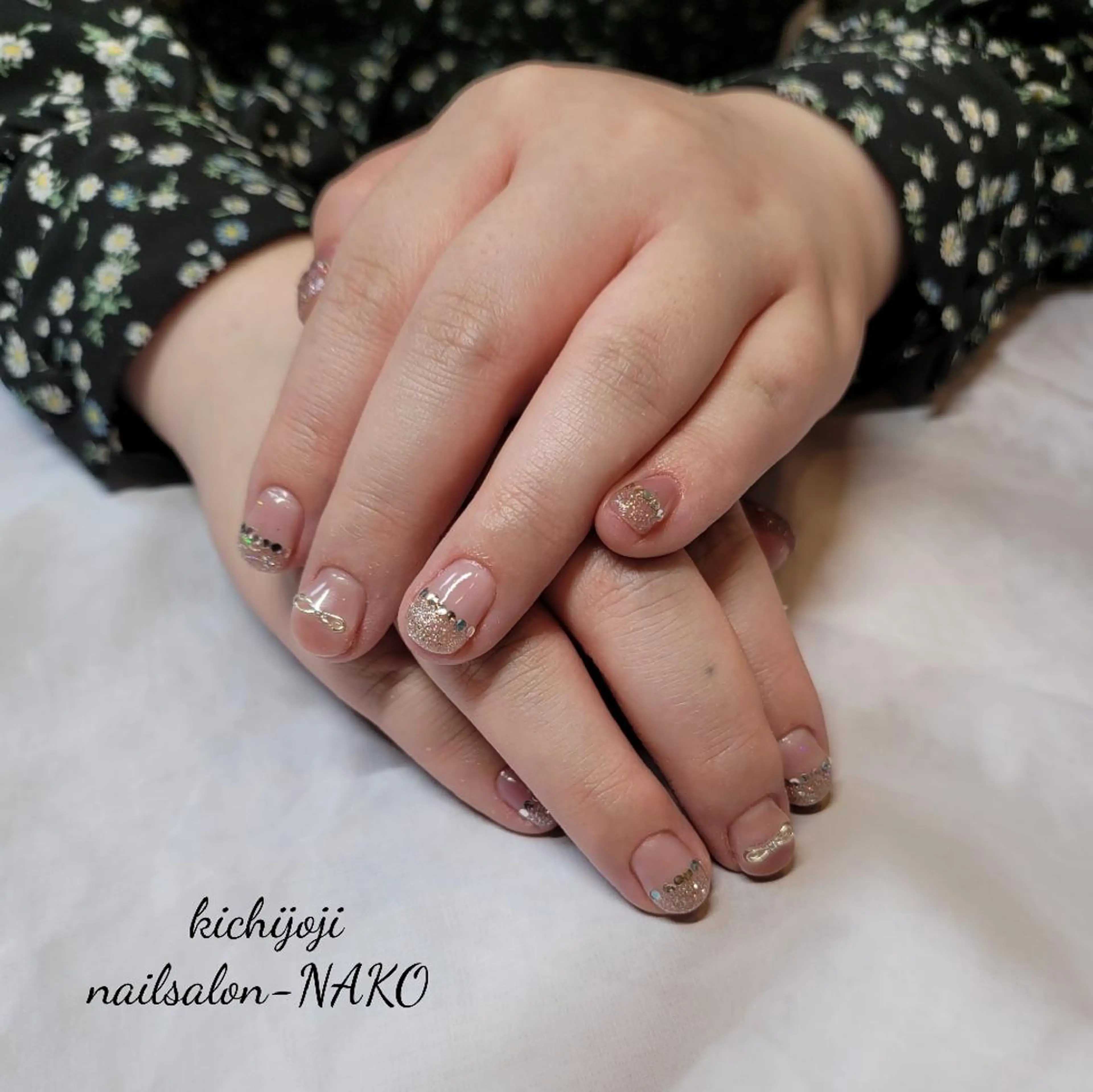 ネイル Salon-NAKO 🐷shirai🐷のネイルデザイン
