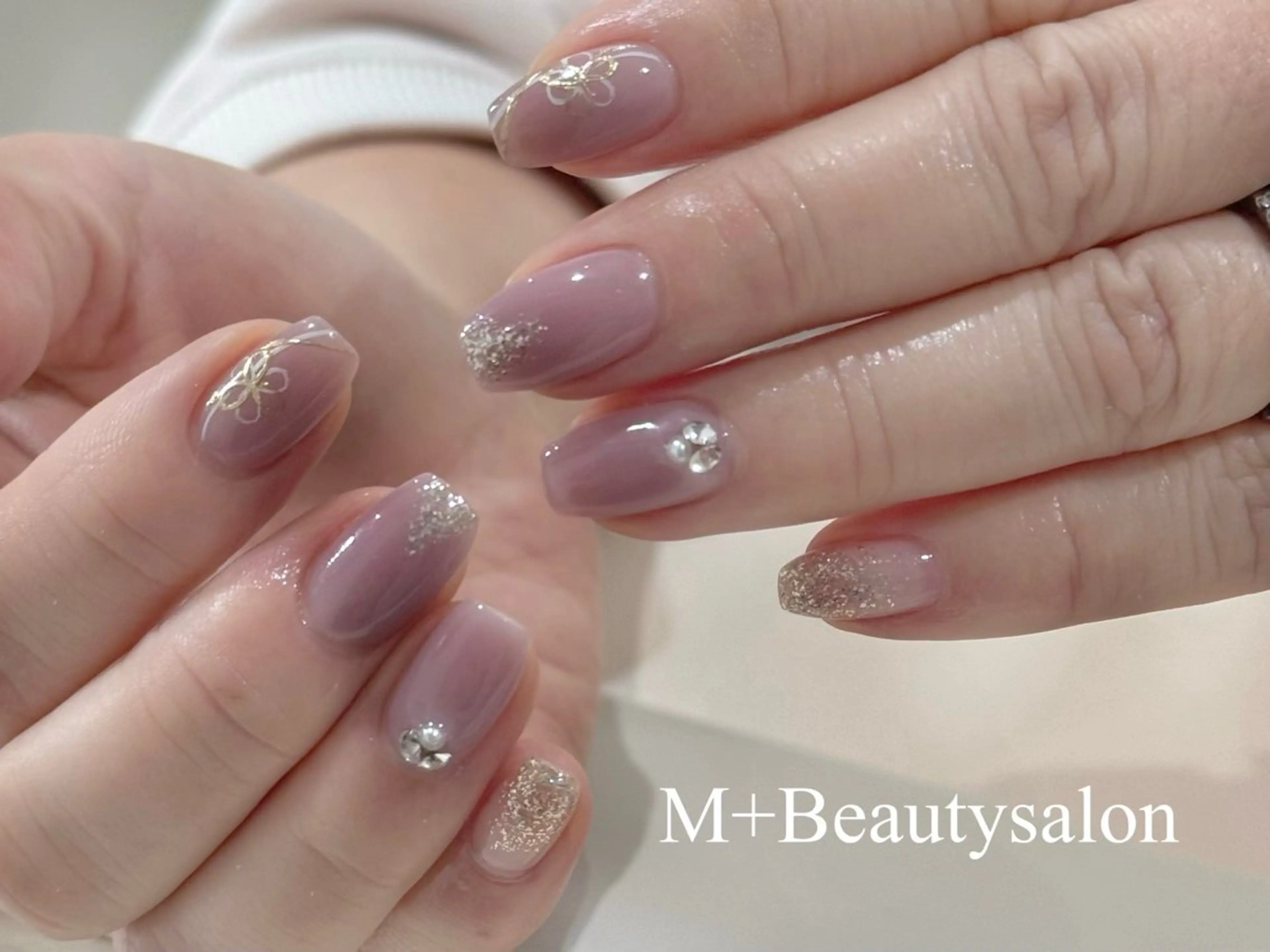 ネイル M+  Beauty Salonのネイルデザイン