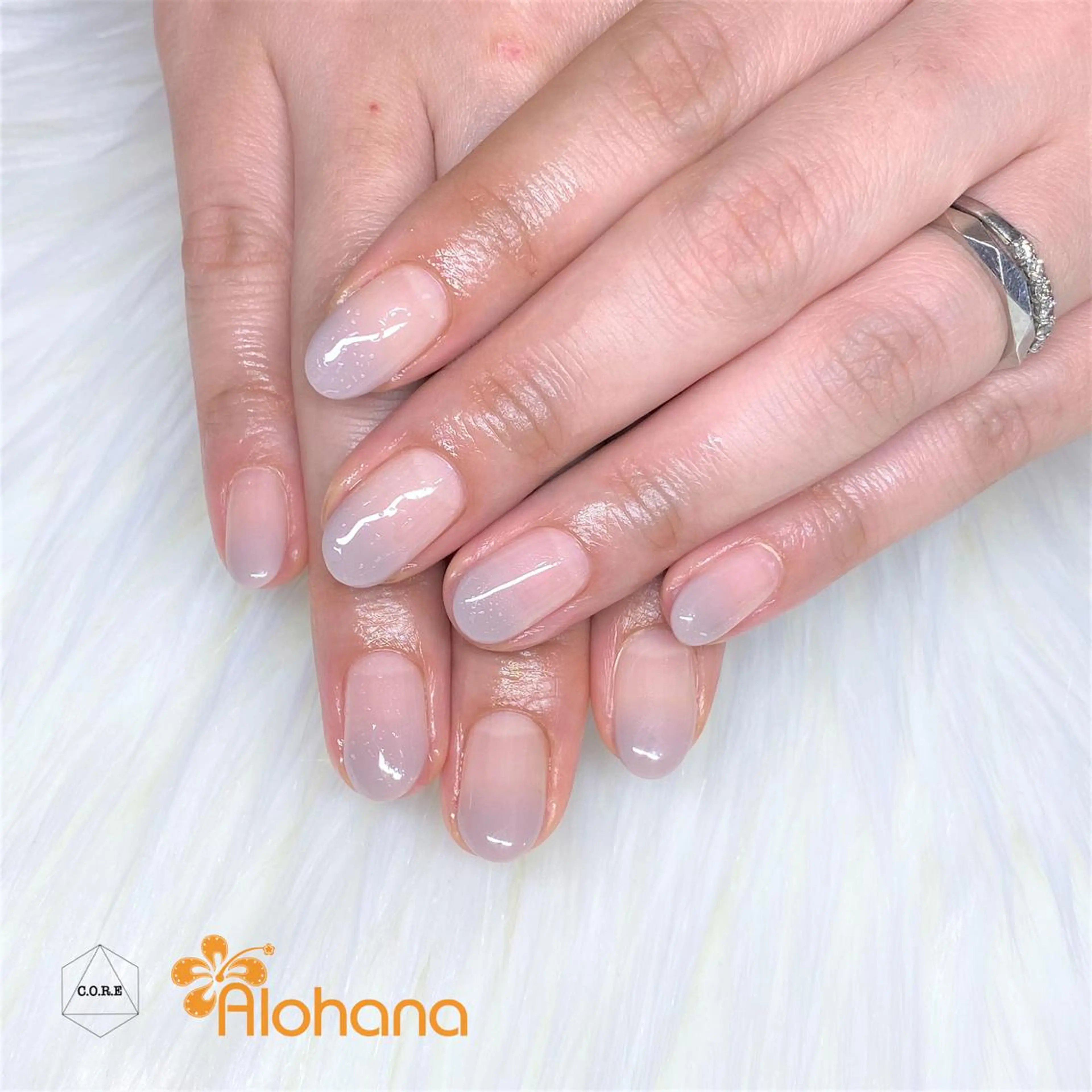 ネイル グラデーション Alohana所属・Alohana Minaのネイルデザイン