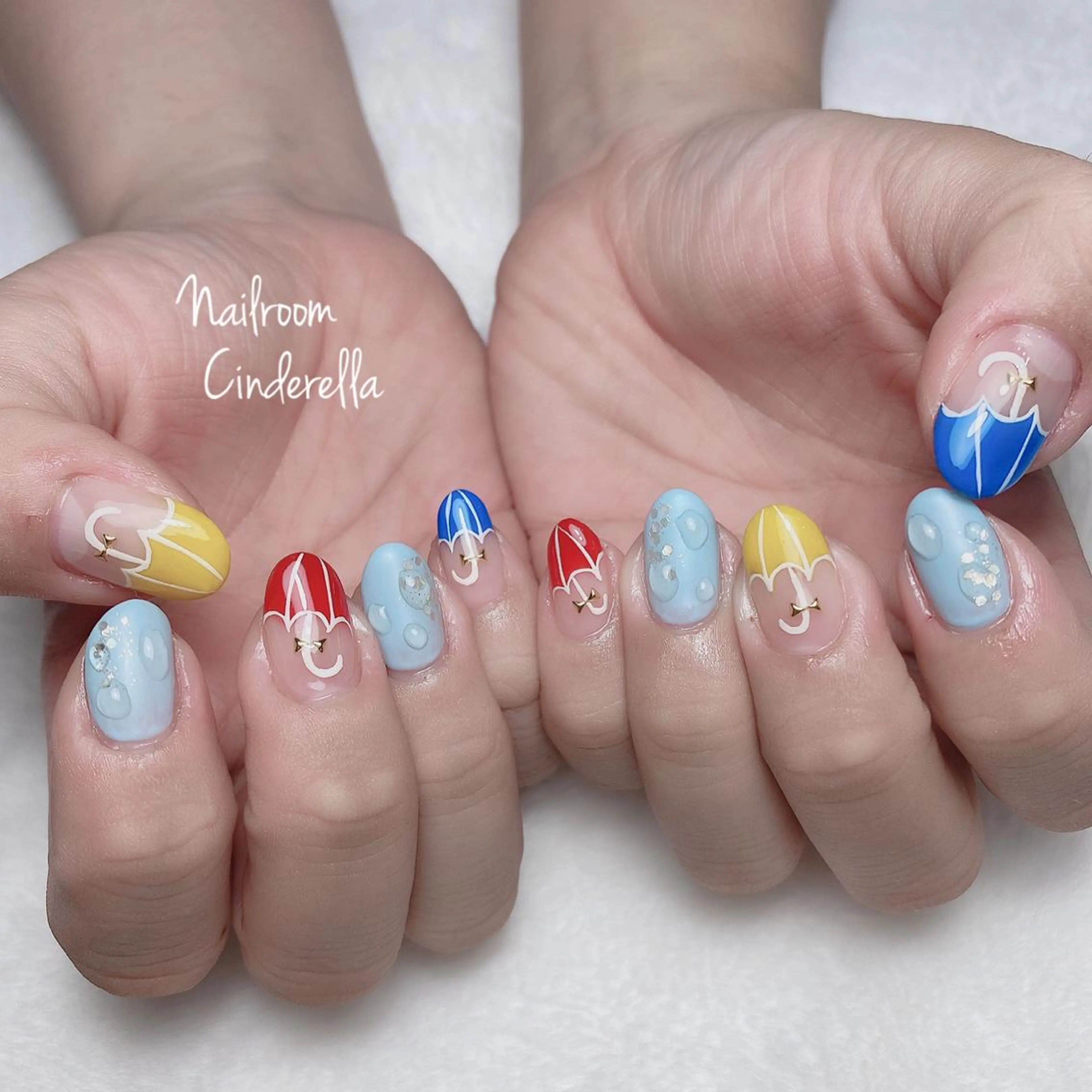 ネイル Nailroom. Cinderellaのネイルデザイン