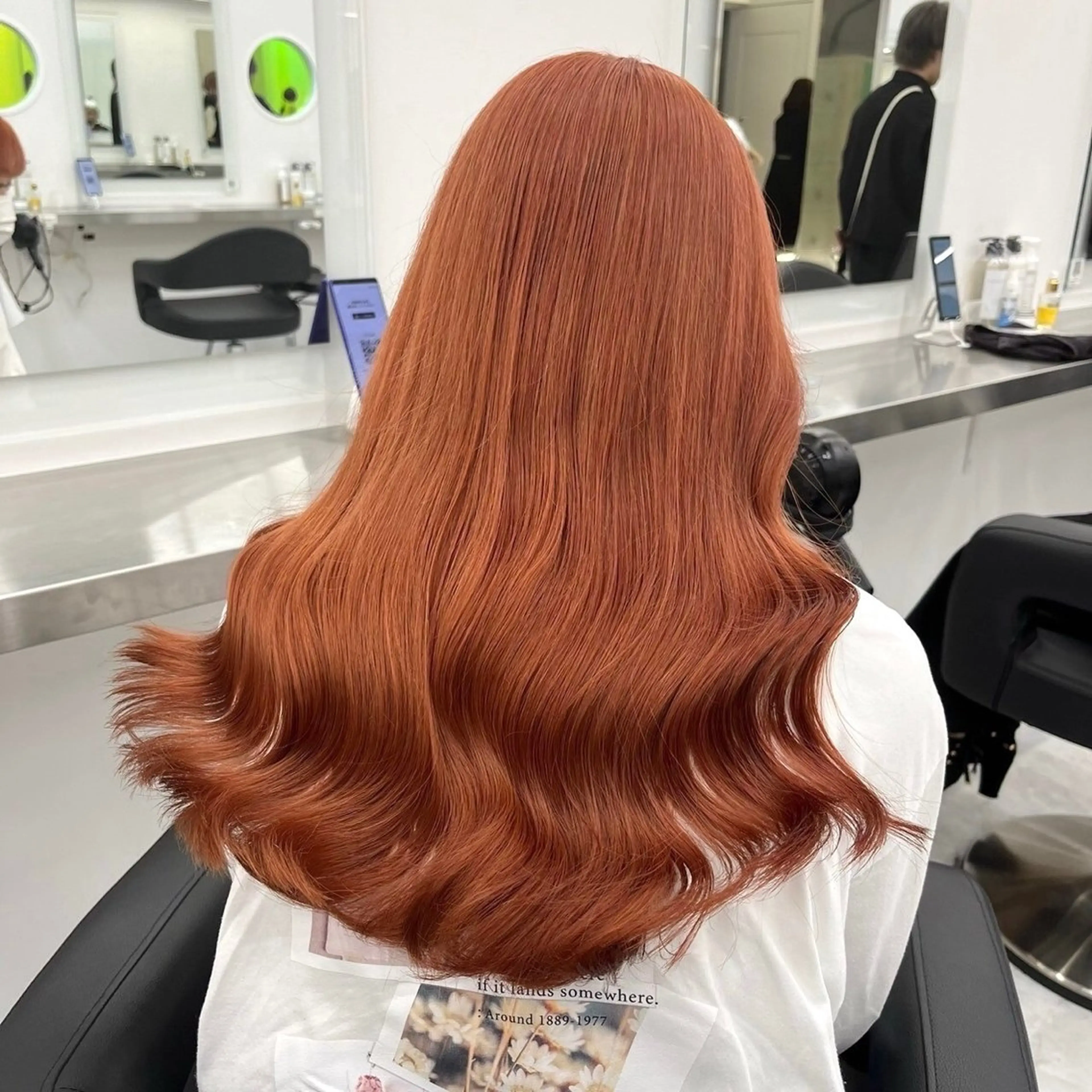 ロング カラー ヘアアレンジ 赤み消しブラウン プロ🐿けんご🐿のヘアスタイル