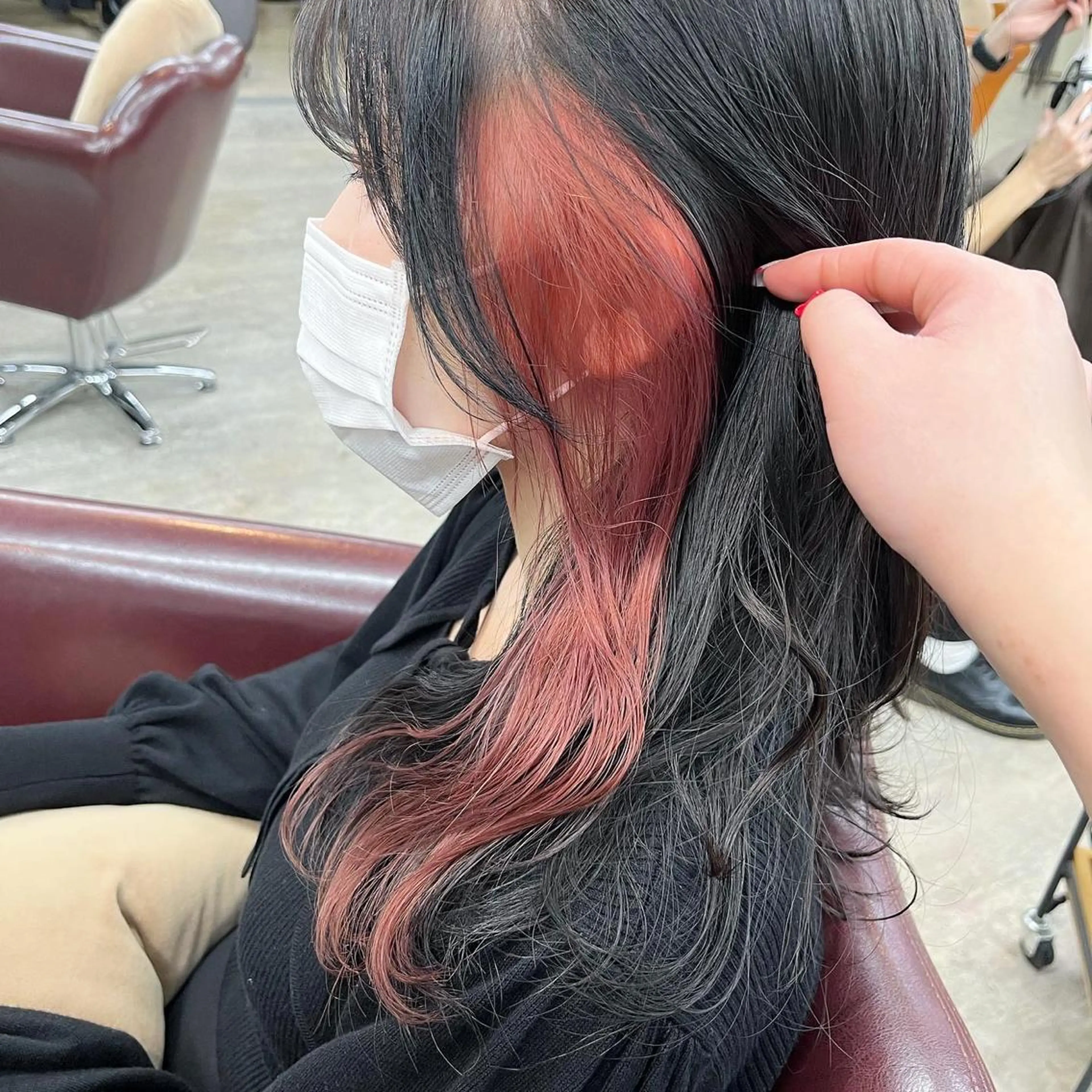 ロング カラー イヤリングカラー ピンクカラー ヘアカラー 🌙磯野 風香🌙 ReCharme新保のヘアスタイル