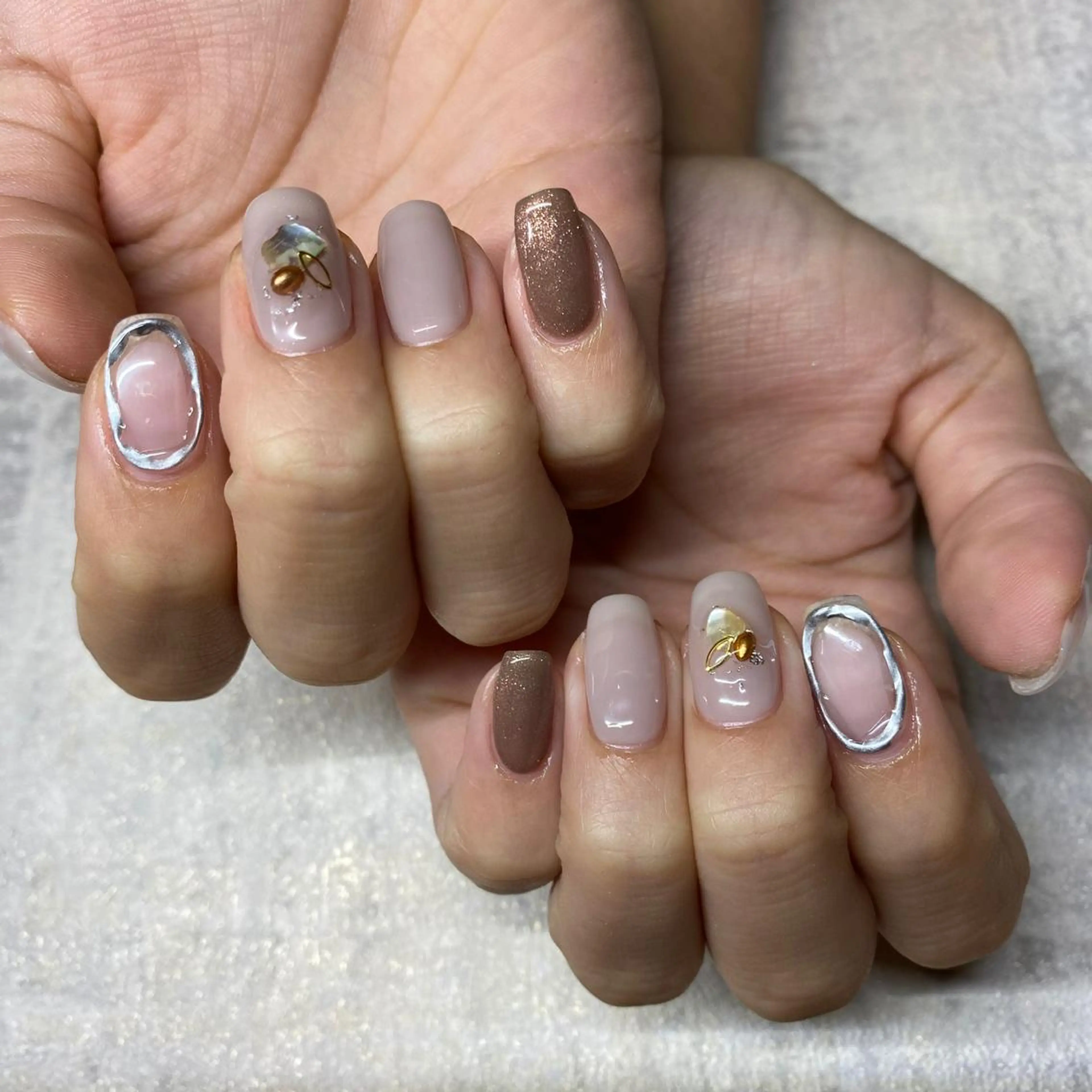 ネイル ハンドネイル NORA nail UMEDAのネイルデザイン