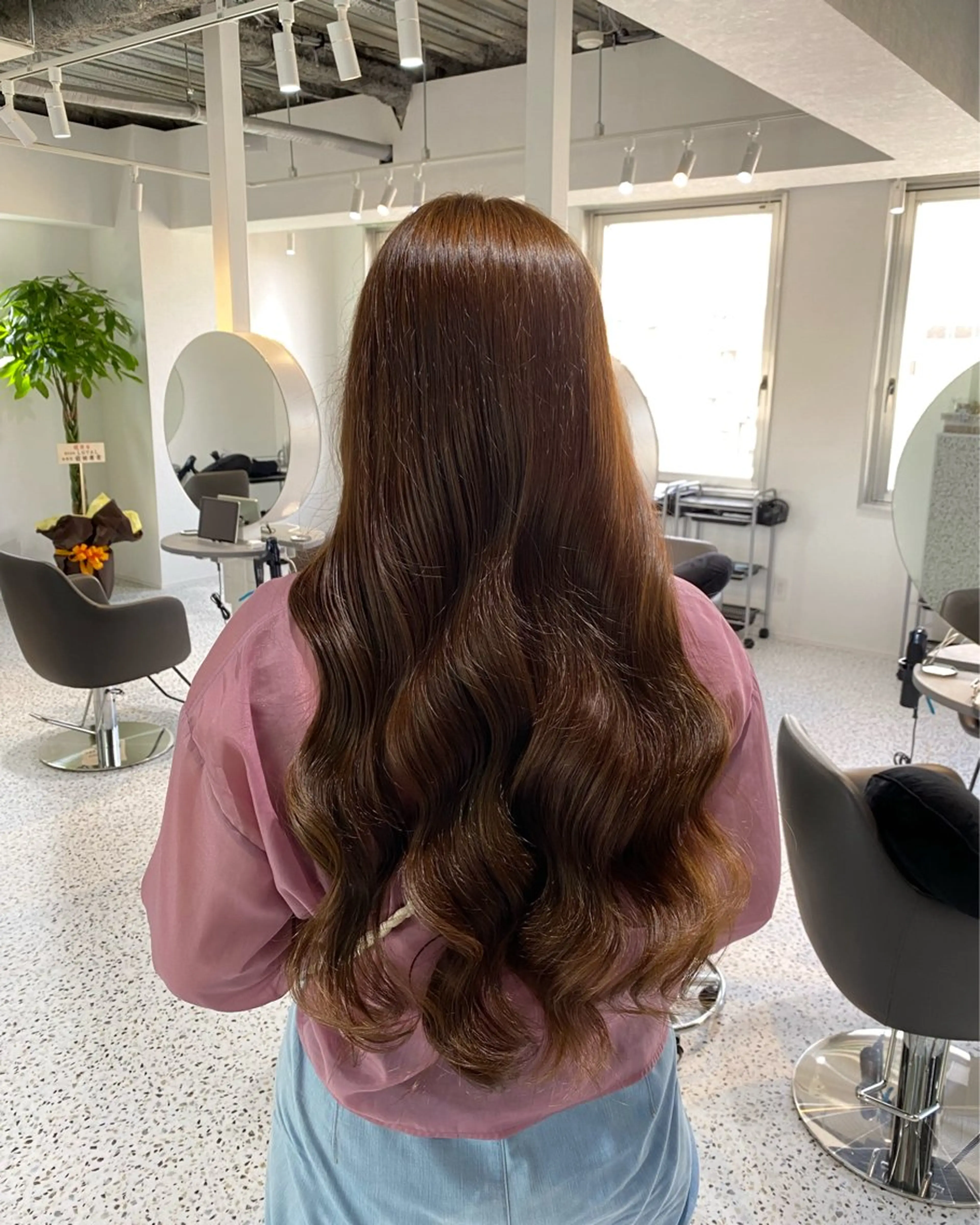 ロング カラー パーマ ヘアアレンジ メンズ キッズ ベージュカラー ミルクティーベージュ カット ヘアカラー トリートメント Lumo所属・💖横浜ブリーチなし 💖MIHOのヘアスタイル