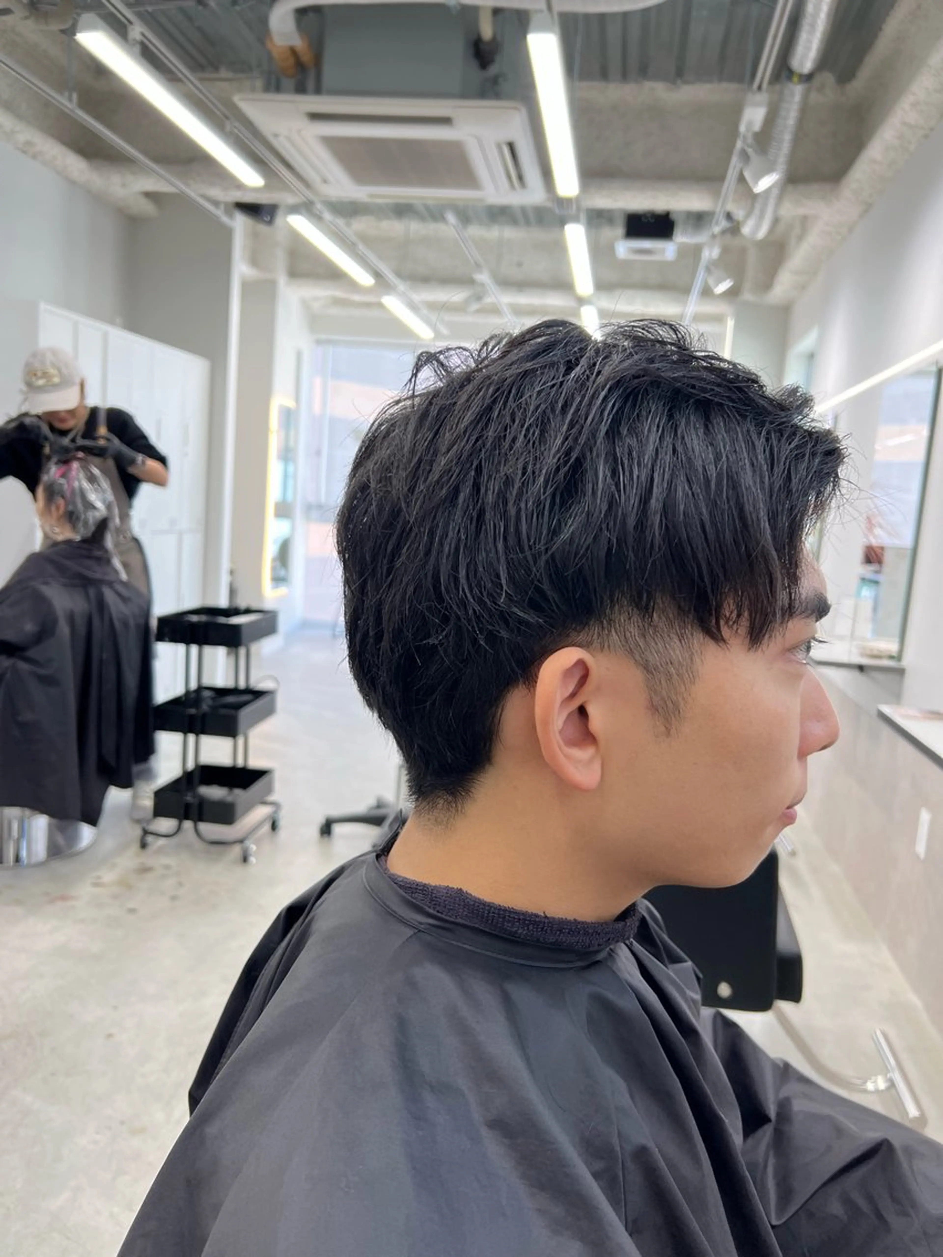 メンズ maya レイヤーカットのヘアスタイル