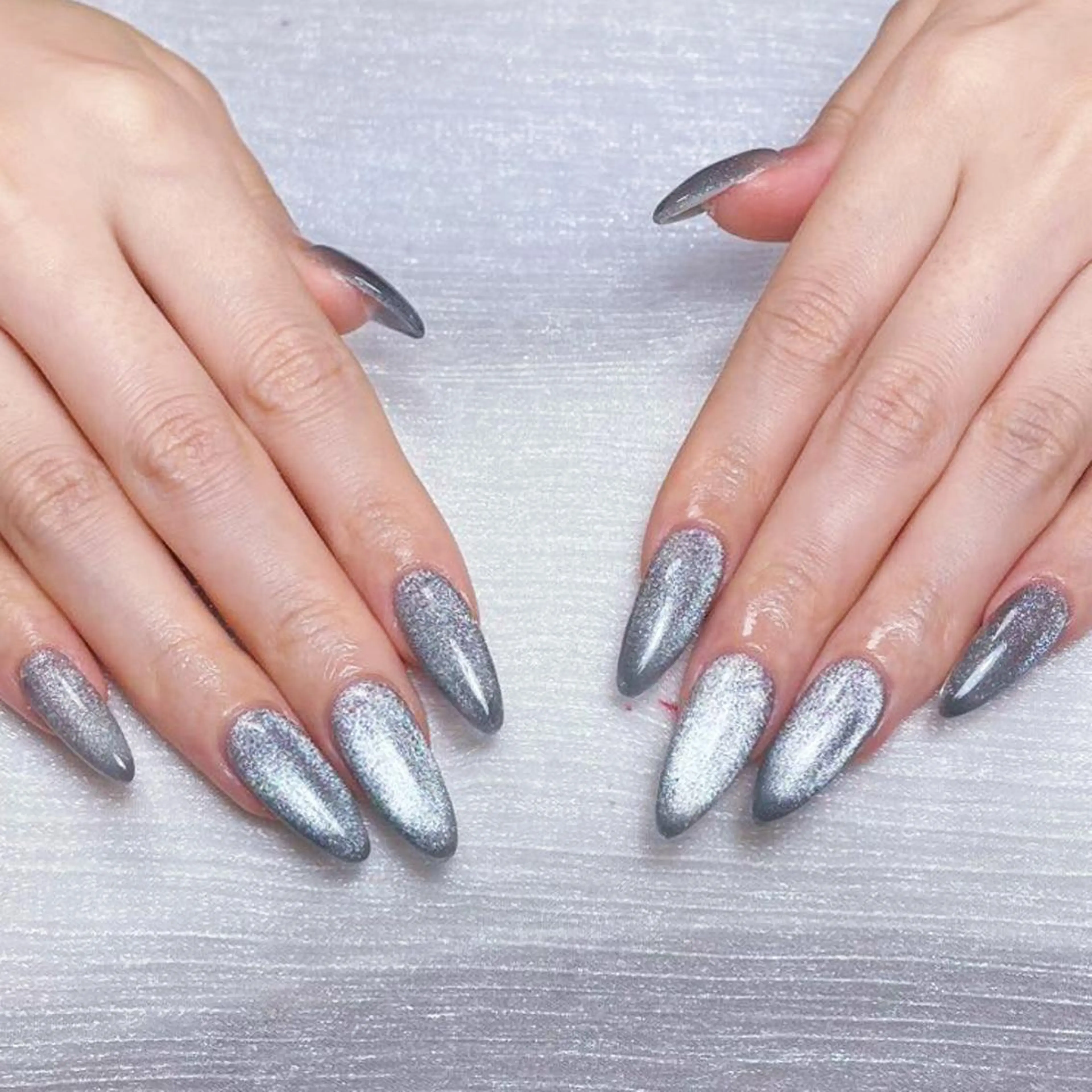ネイル アートネイル オーロラネイル ガーリー キラキラネイル 韓国ネイル DIAMOND Nail☁️のネイルデザイン