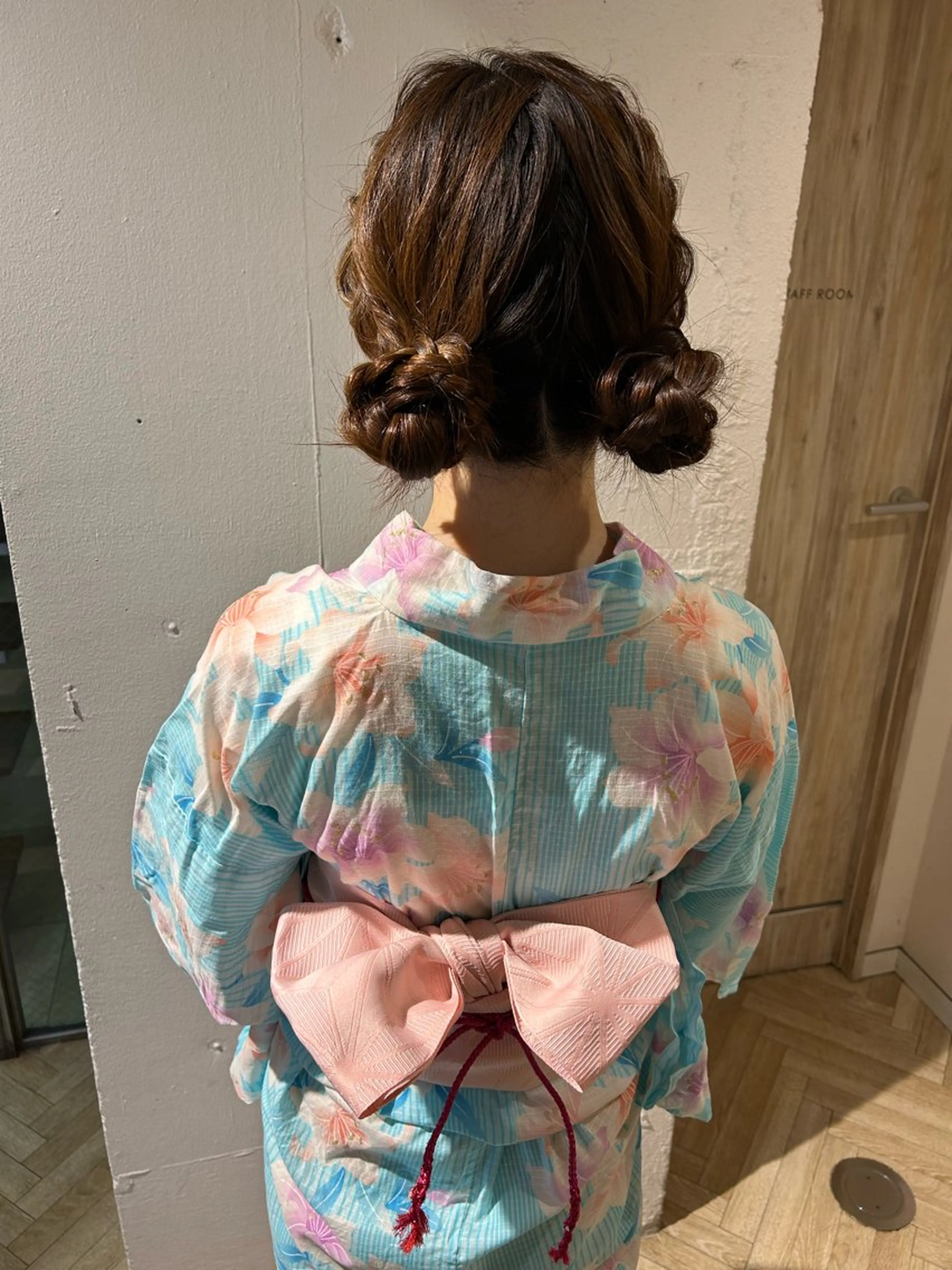 ヘアアレンジ お団子ヘア 艶カラー🌸アレンジ 🌹Sally🕊️のその他イメージ