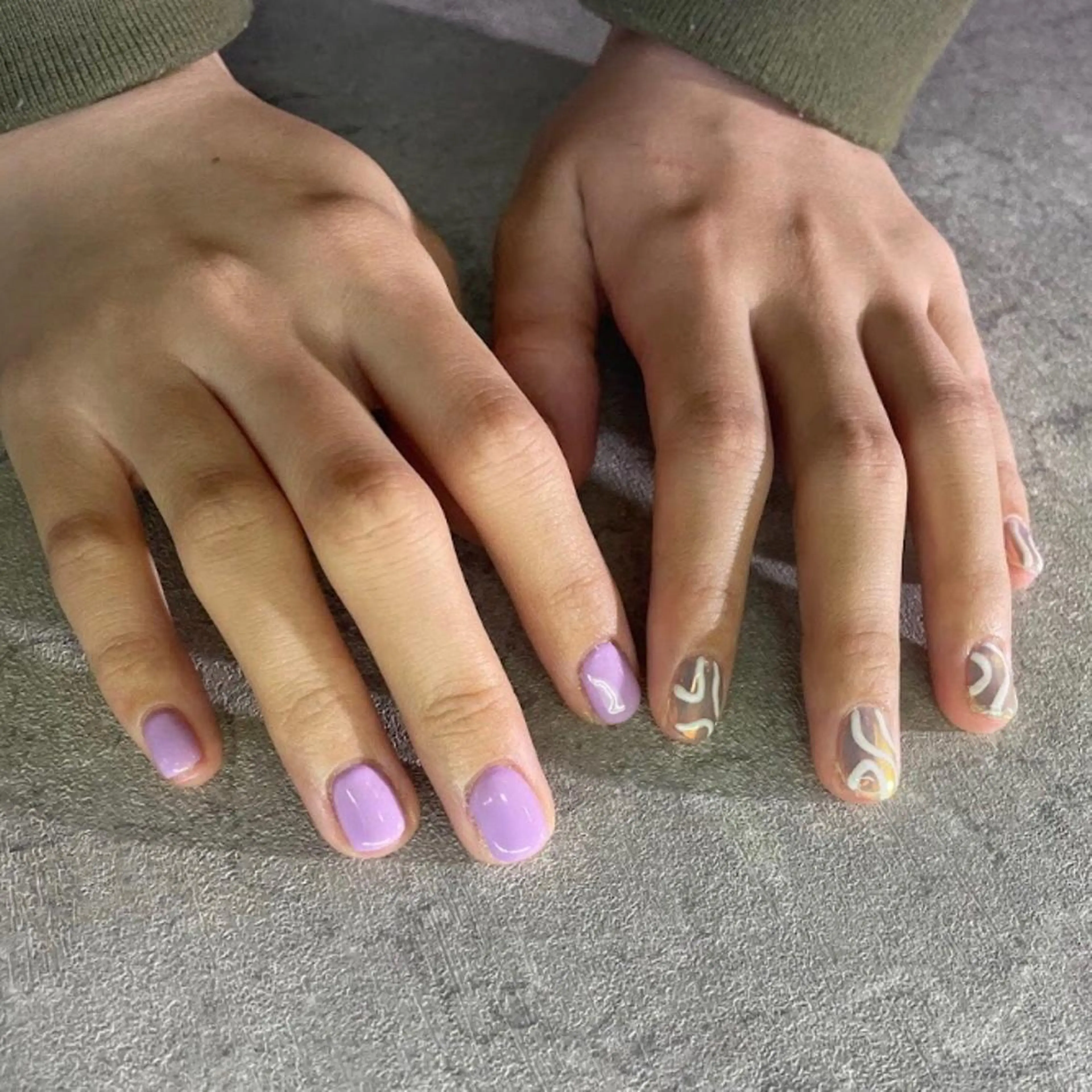 ネイル nailstudio eviz新宿店のネイルデザイン