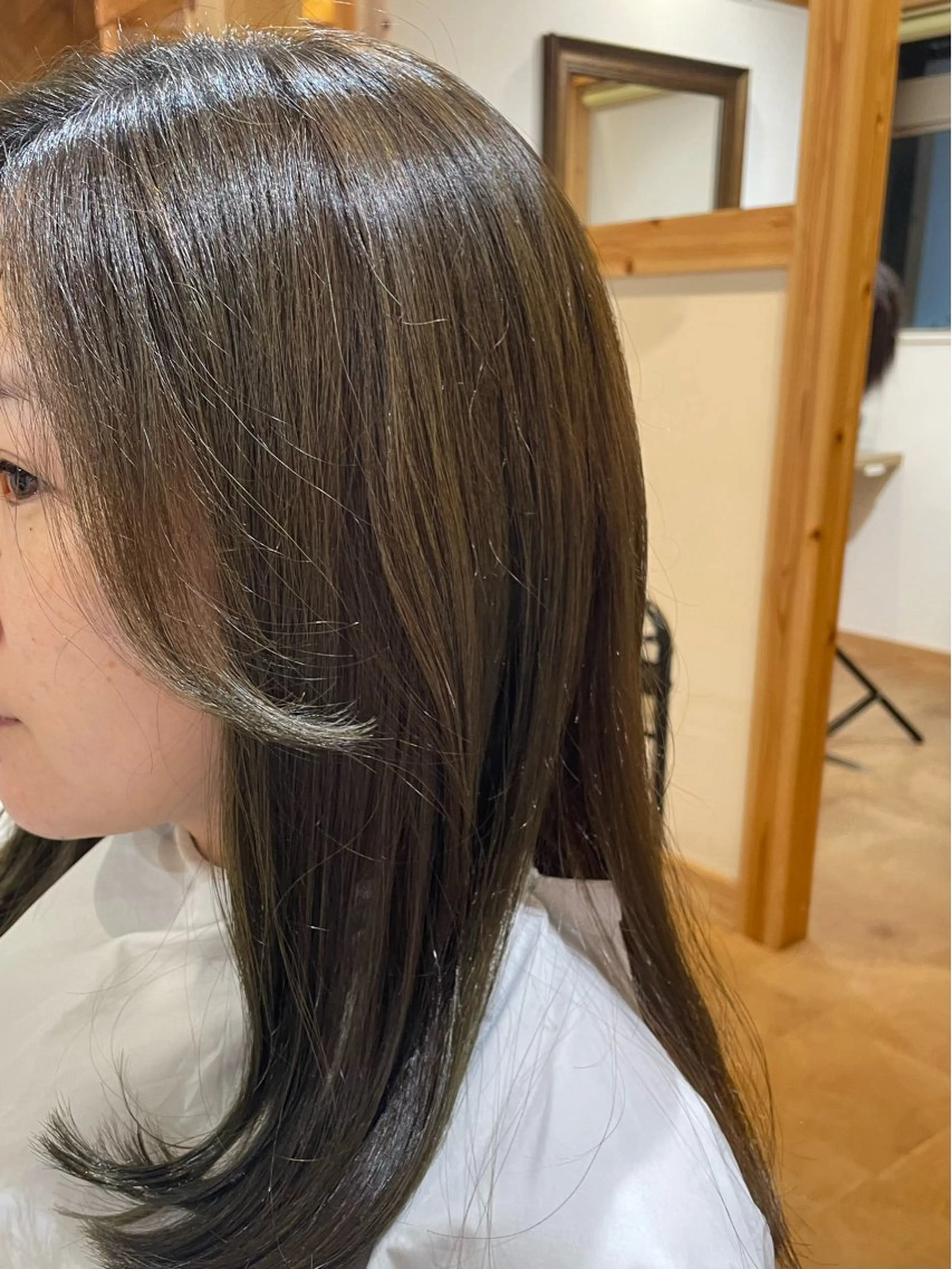 ロング カラー ベージュカラー 顔周りカット 山口里莉 /パーマモデル募集のヘアスタイル