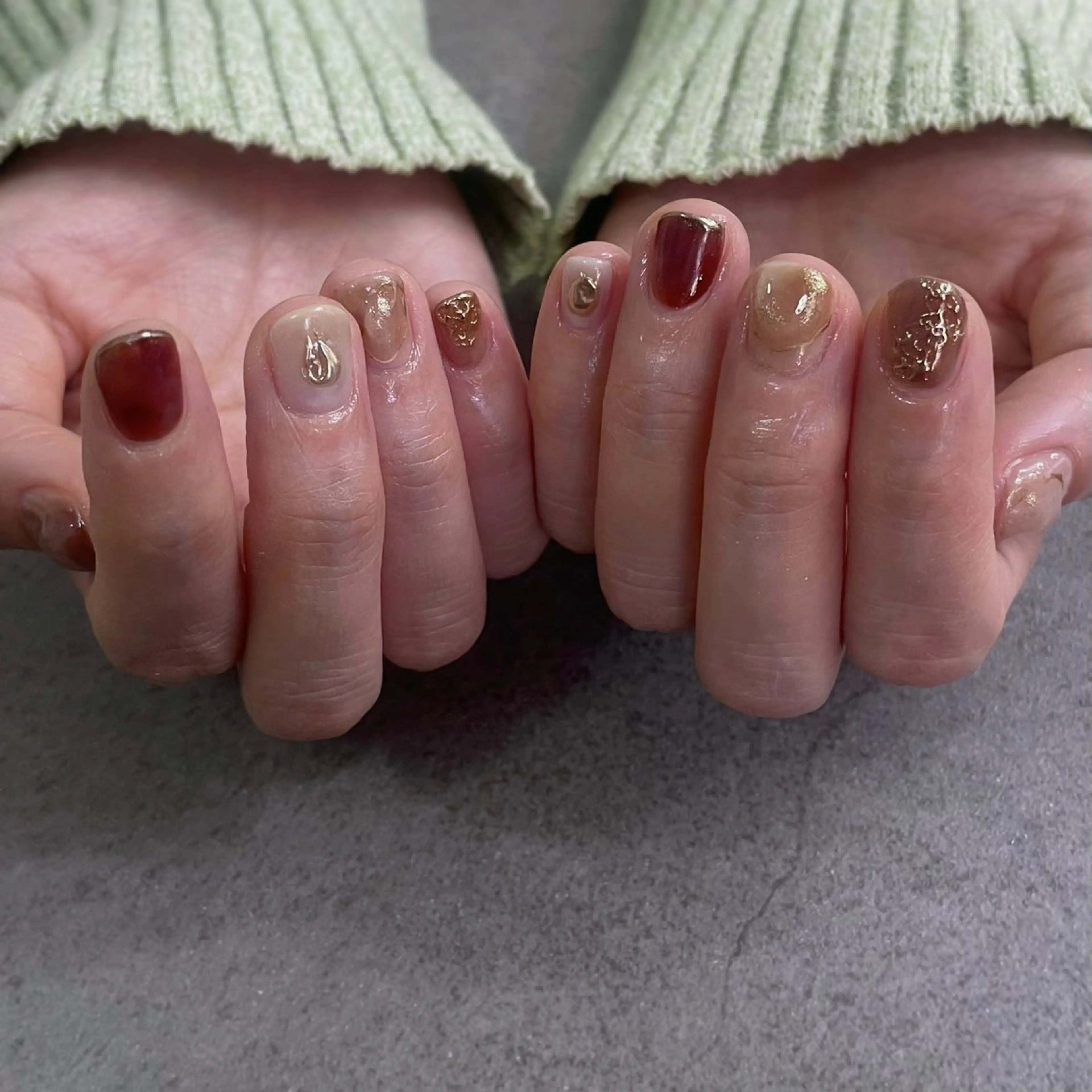 ネイル ニュアンスネイル ハンドネイル F room 表参道のネイルデザイン