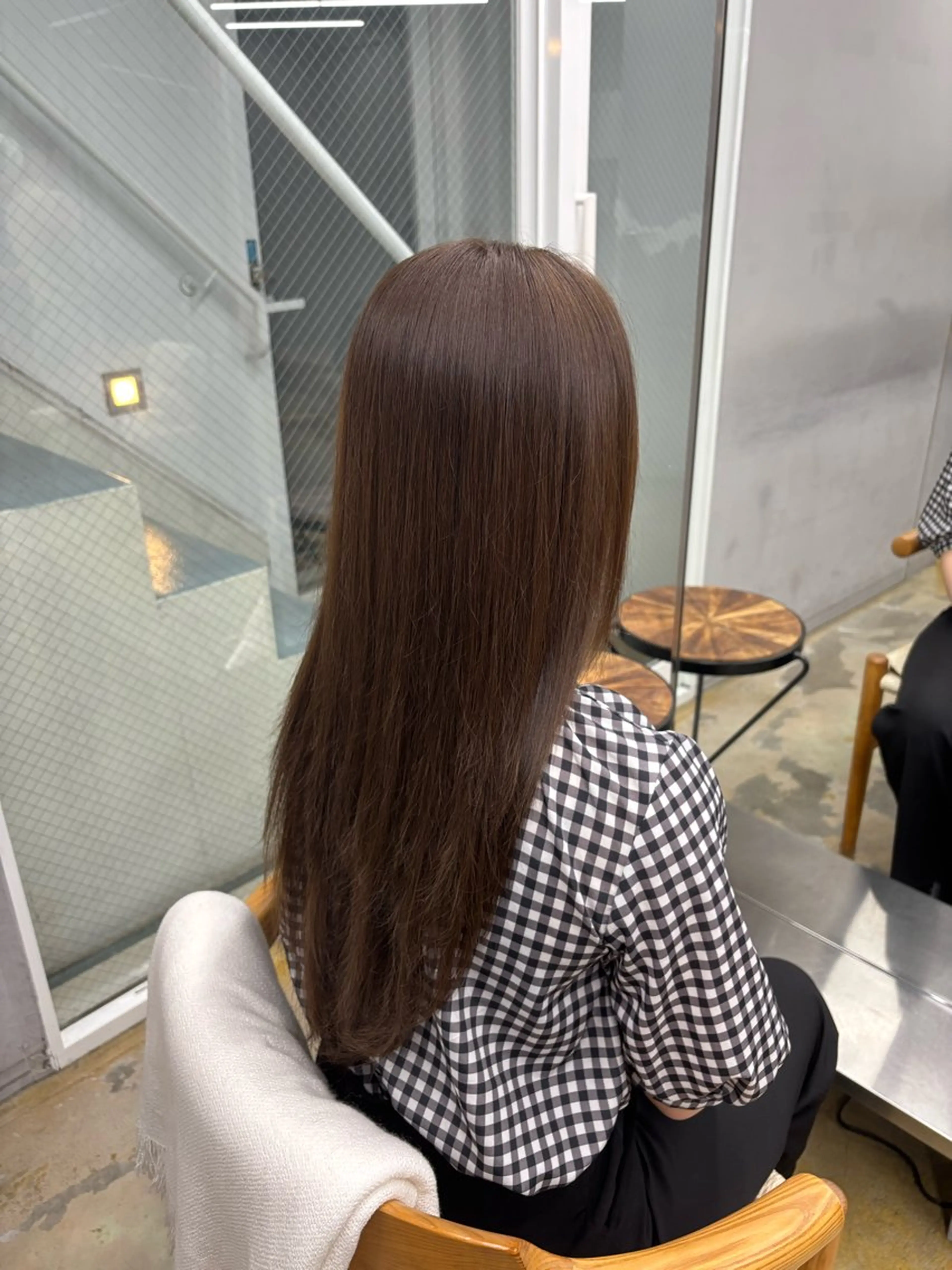 セミロング カラー nude所属・𝐀𝐦𝐞𝐫𝐢 /透明感カラーのヘアスタイル