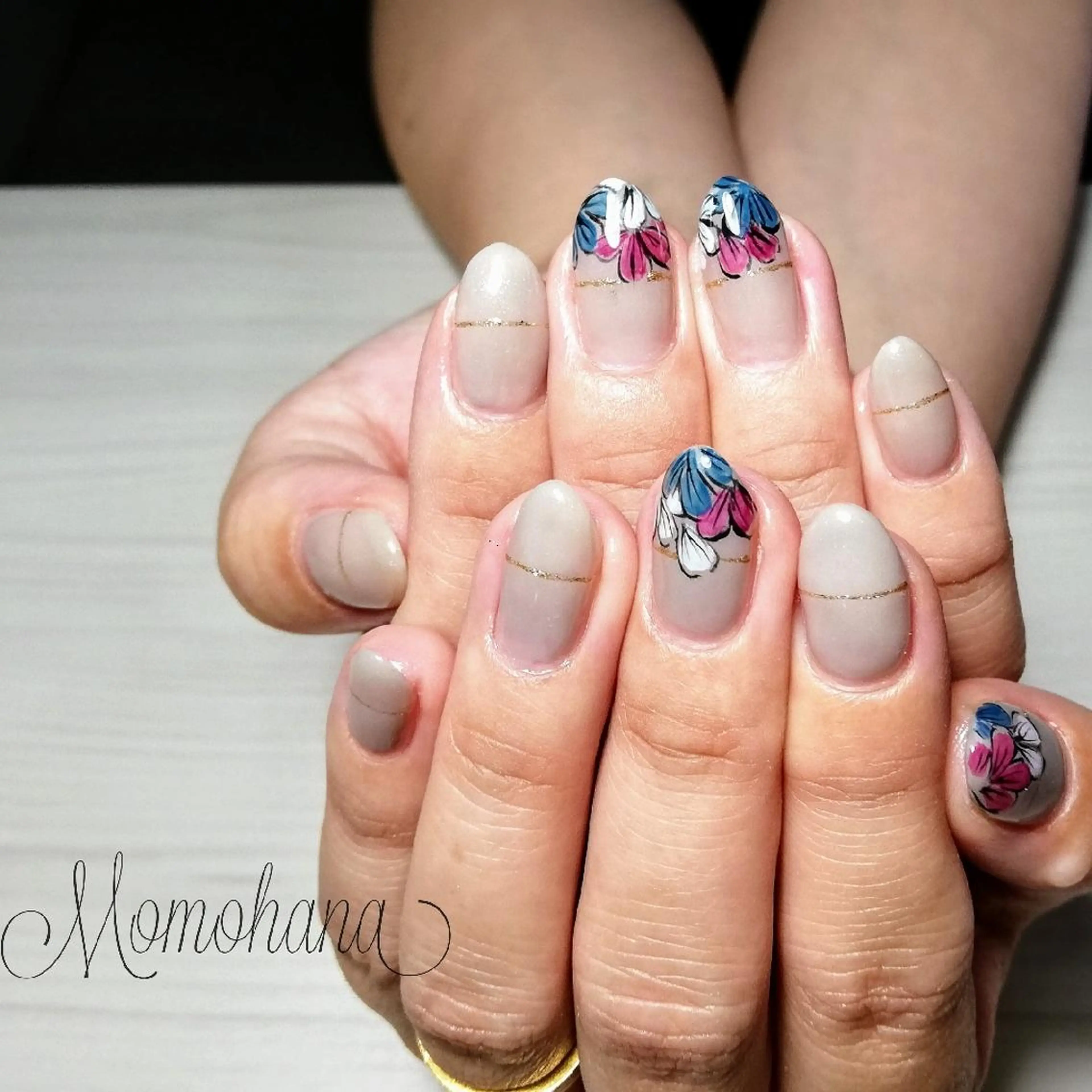 ネイル momohana  のネイルデザイン