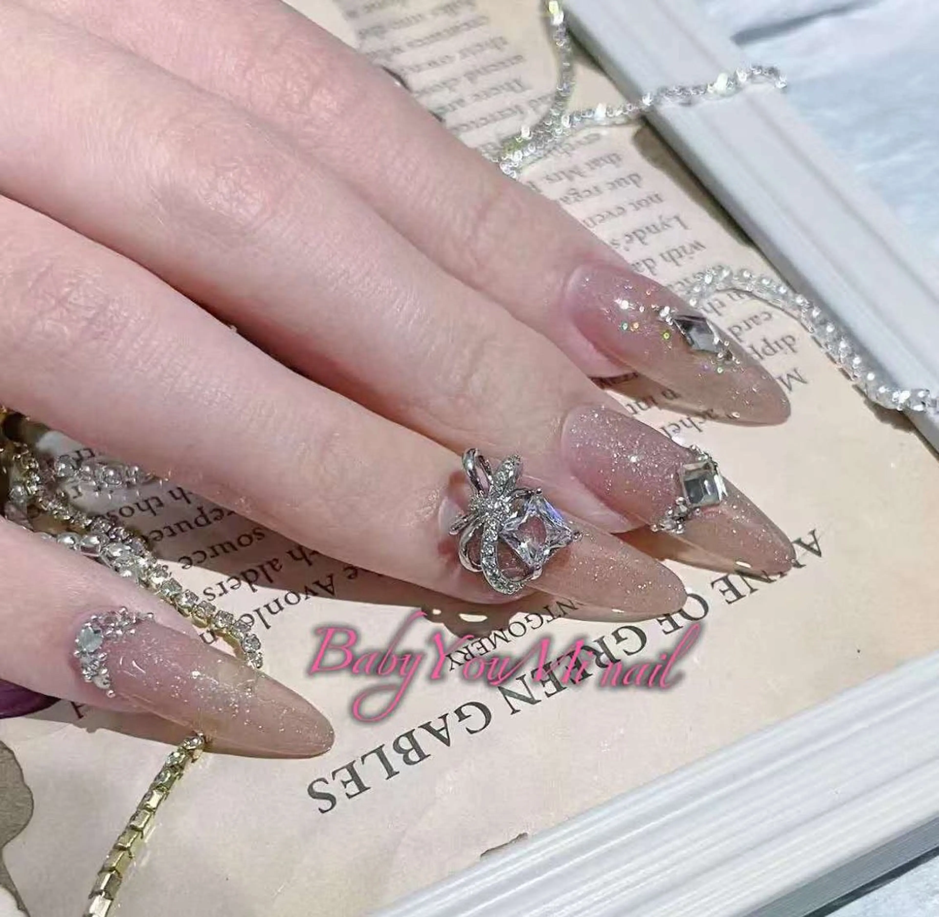 ネイル オーロラネイル フラワーネイル フットネイル フレンチネイル ジェルネイル ハンドネイル BabyYouMi ねねのネイルデザイン