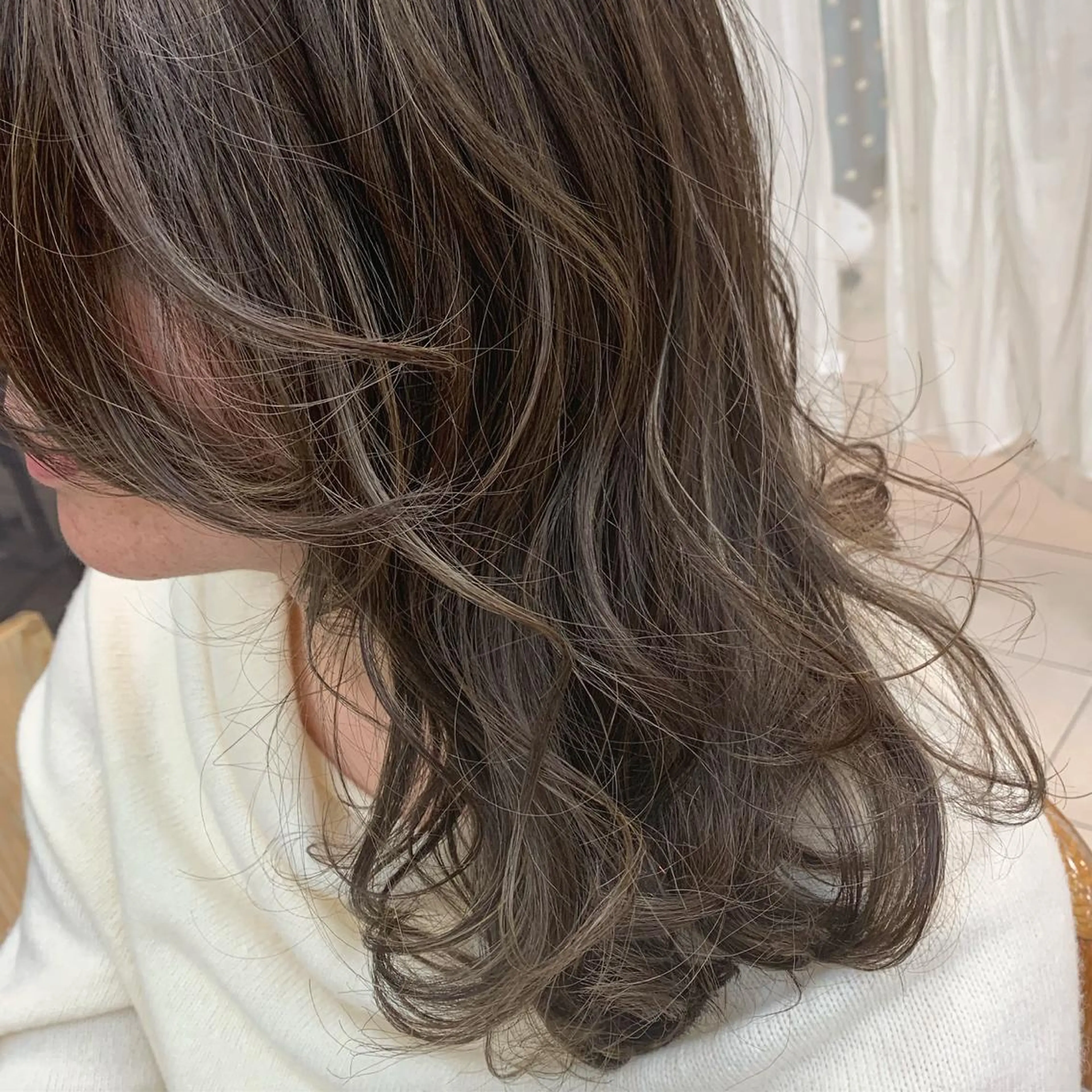 ロング カラー 似合わせ/透明感カラ ー/QUATRO谷口のヘアスタイル