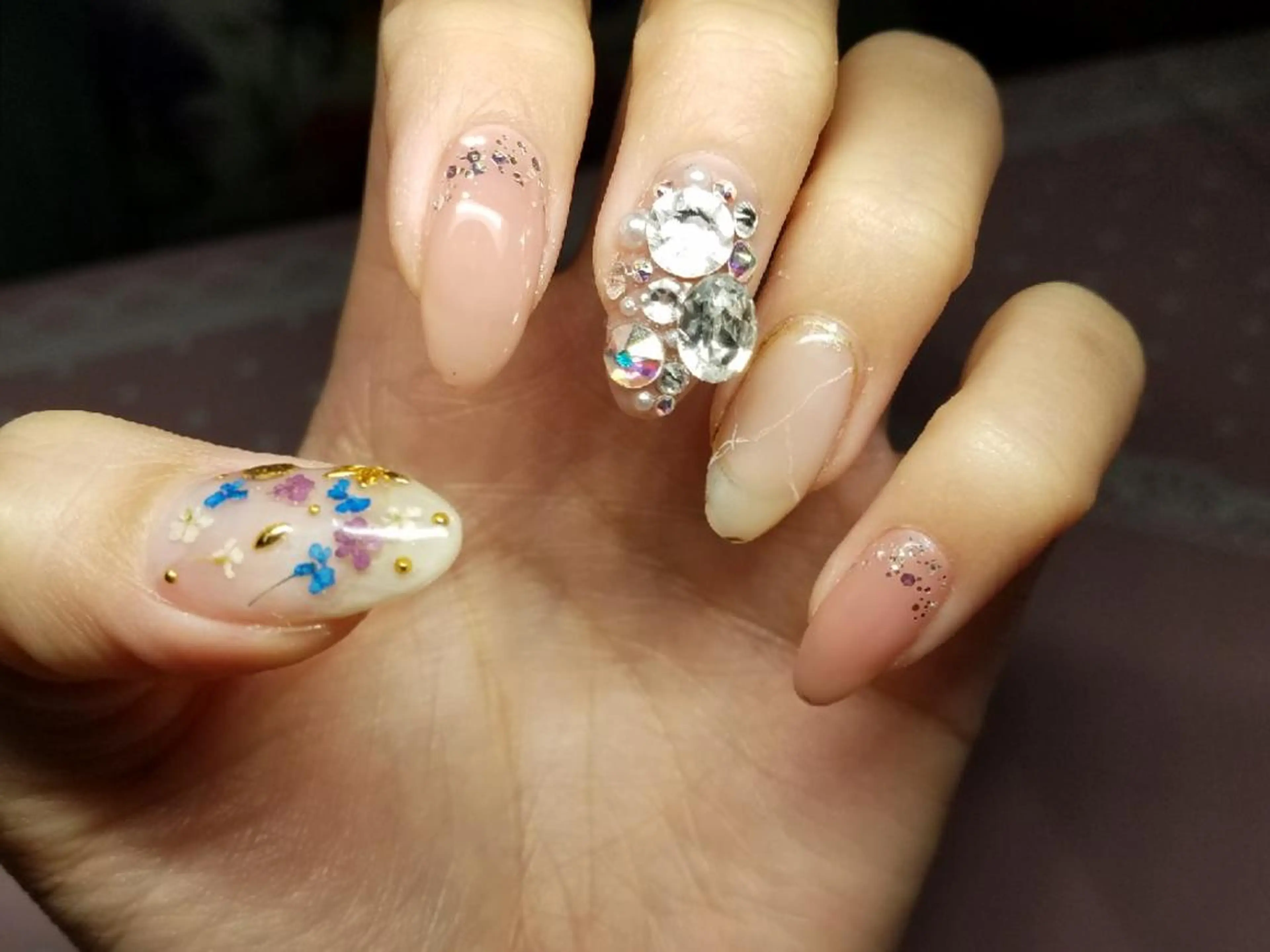 ネイル 春ネイル ハンドネイル 齋藤 あゆみのネイルデザイン