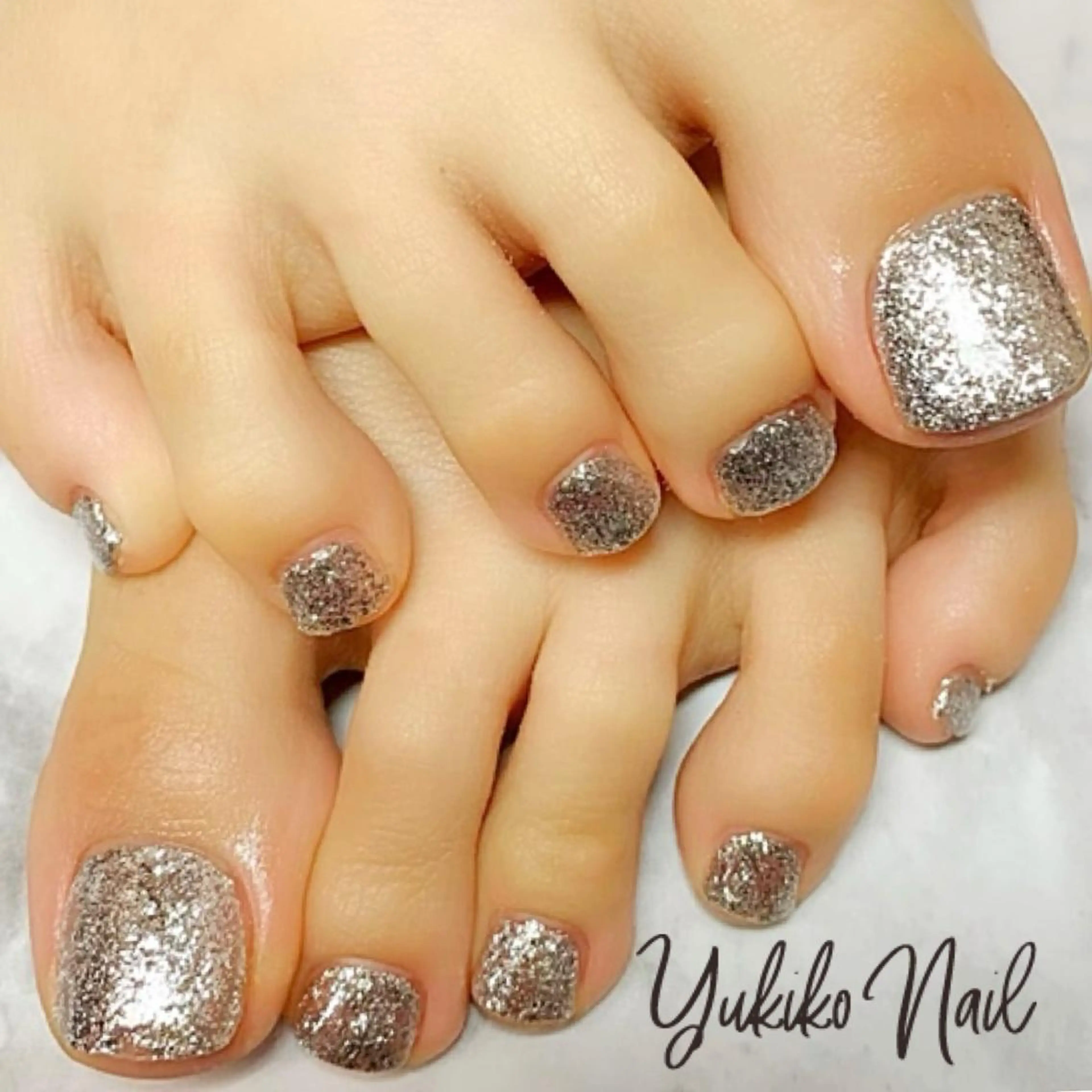 ネイル フットネイル ワンカラーネイル フットネイル ユキコ ネイルのネイルデザイン