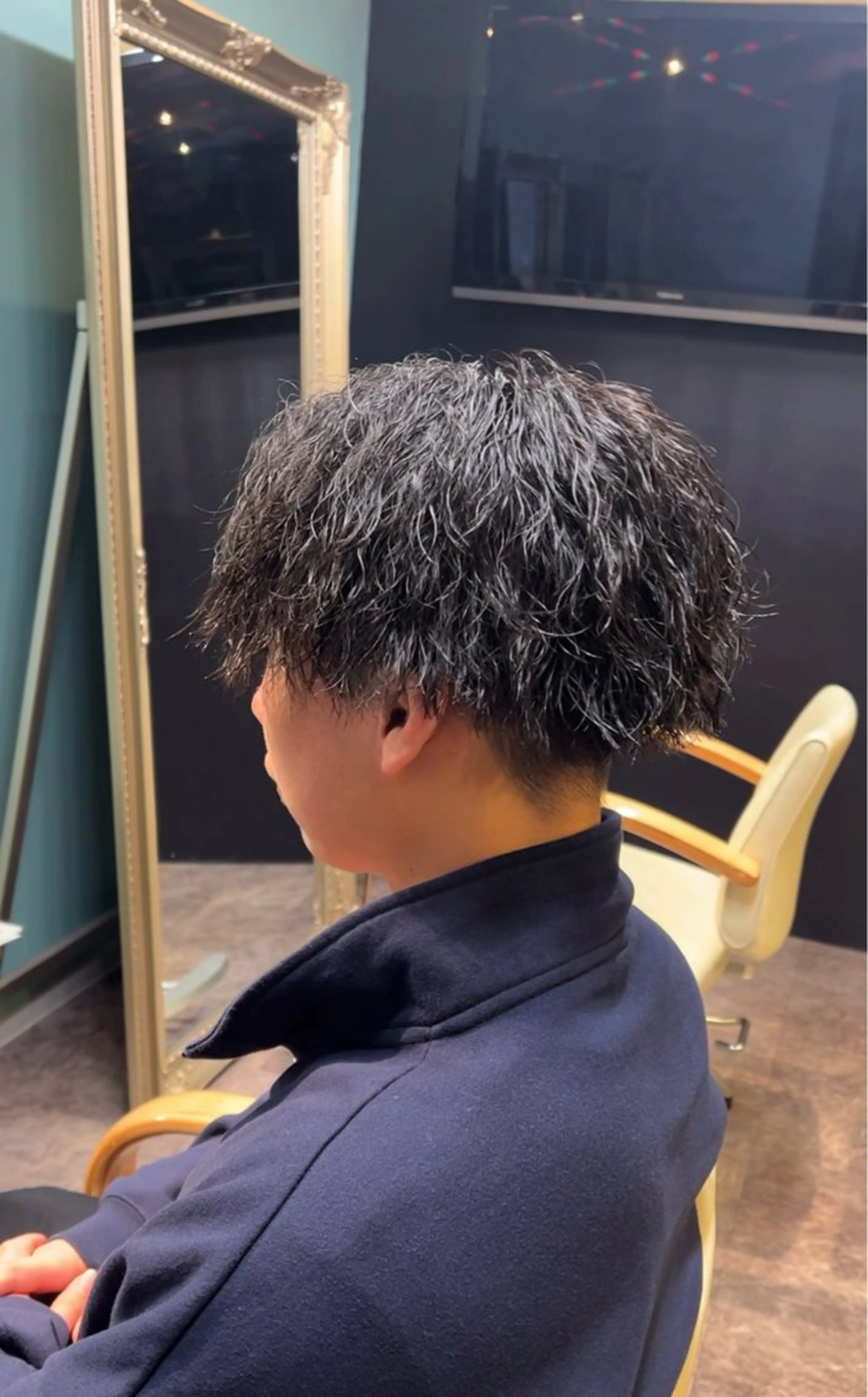 ミディアム メンズ マッシュ 舘野涼太 /ダブル カラー/髪質改善のヘアスタイル