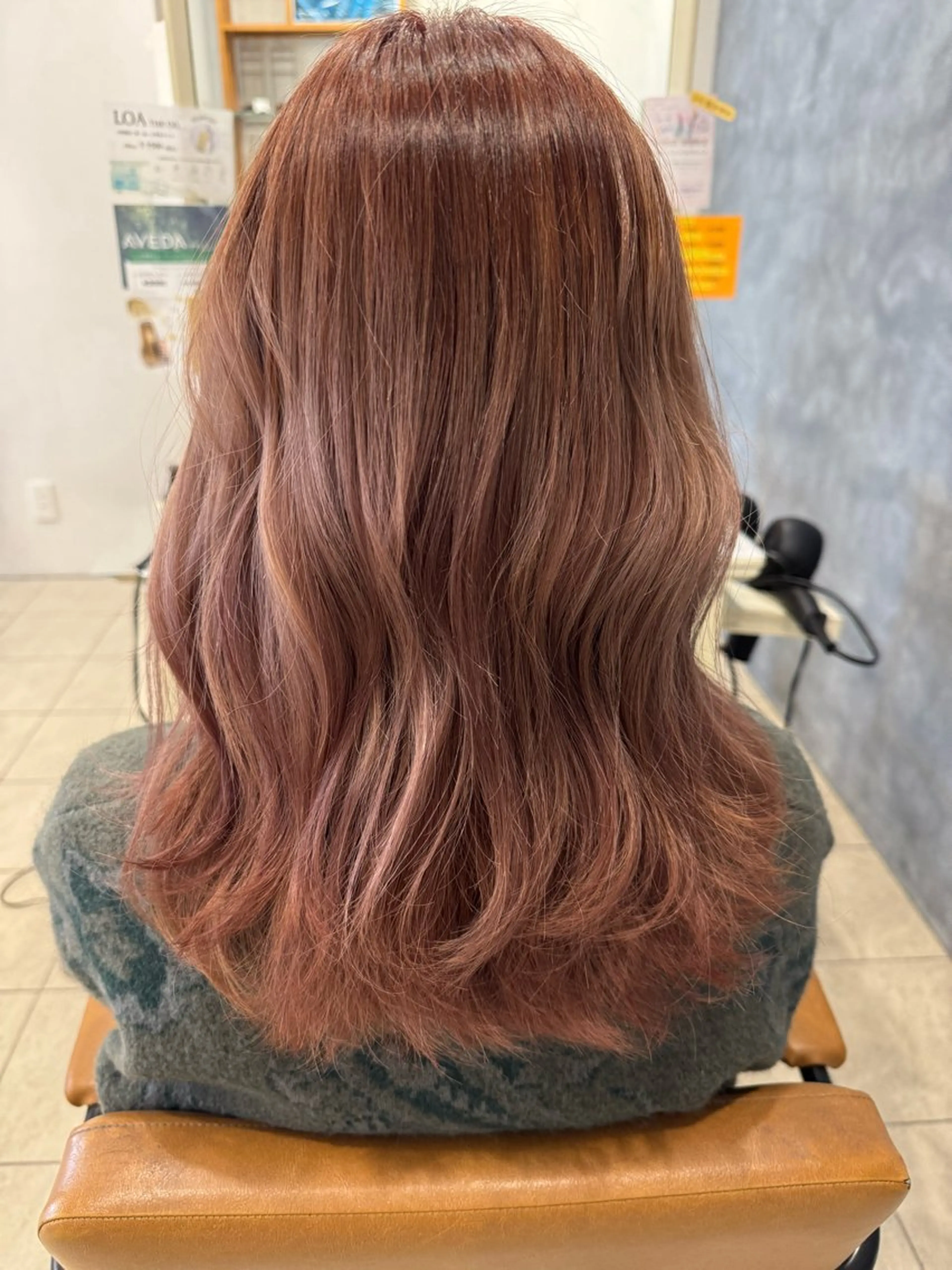 カラー ○HITOMI ○のヘアスタイル
