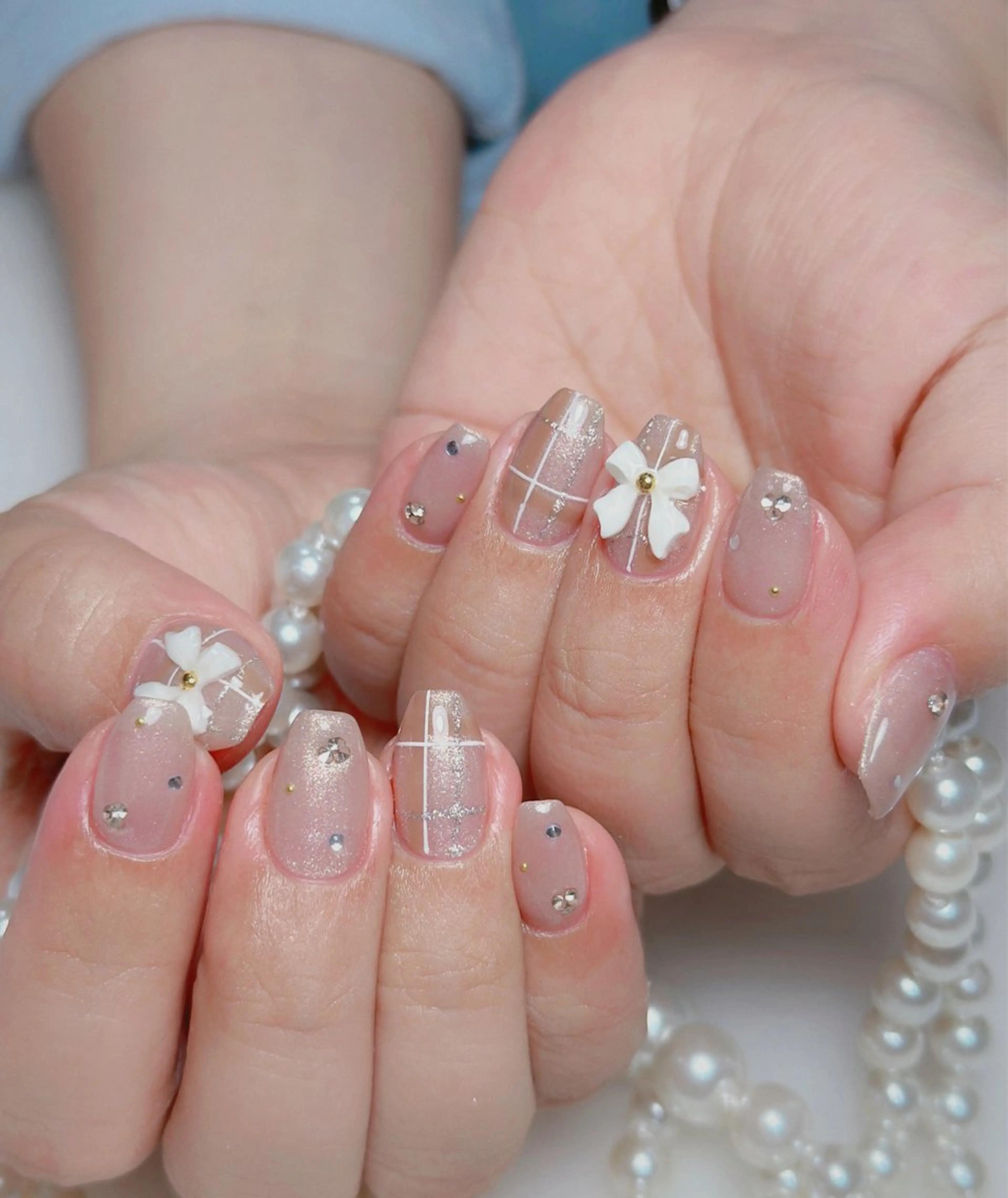 ネイル オーロラネイル 長さ出し フットネイル 韓国ネイル ラメ(グリッター) 👍thumbs up nail👍のネイルデザイン