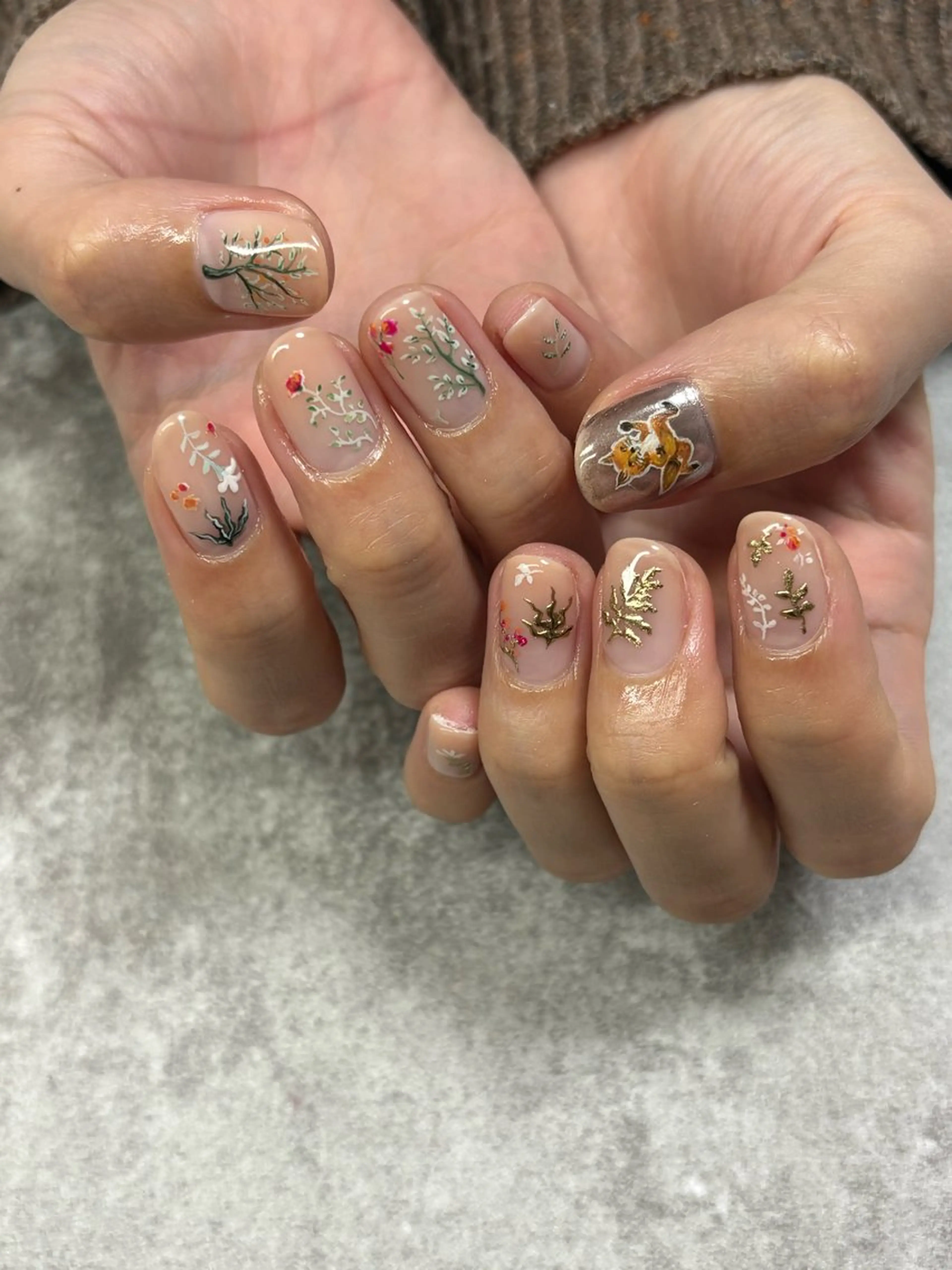 ネイル ハンドネイル FIORITURA Maikoのネイルデザイン