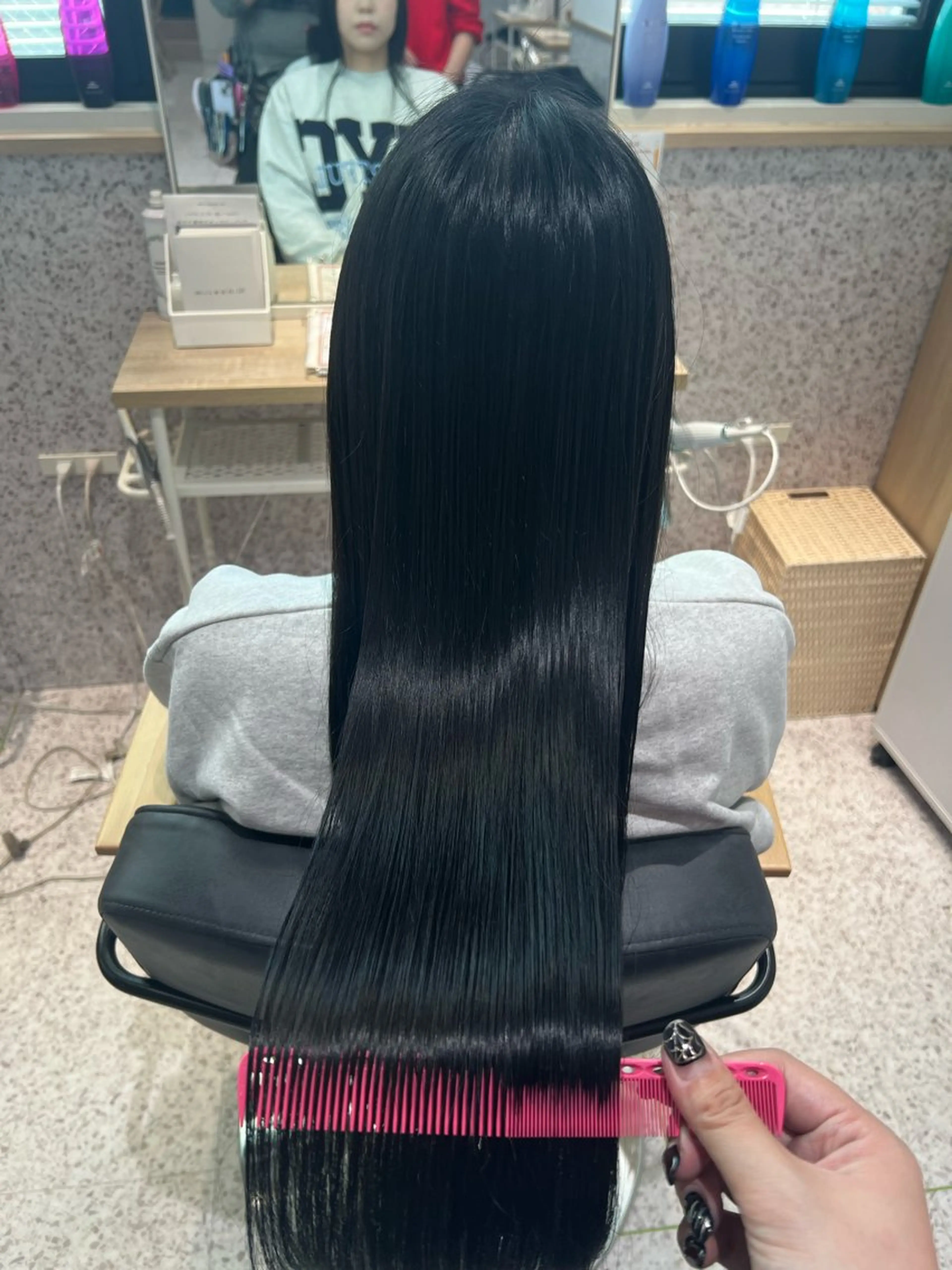 ロング 顔周りカット ハイライト 髪質改善 韓国風ヘア 縮毛矯正 ヘアカラー 艶カラー/ハイトーン HINA✮*｡ﾟのヘアスタイル