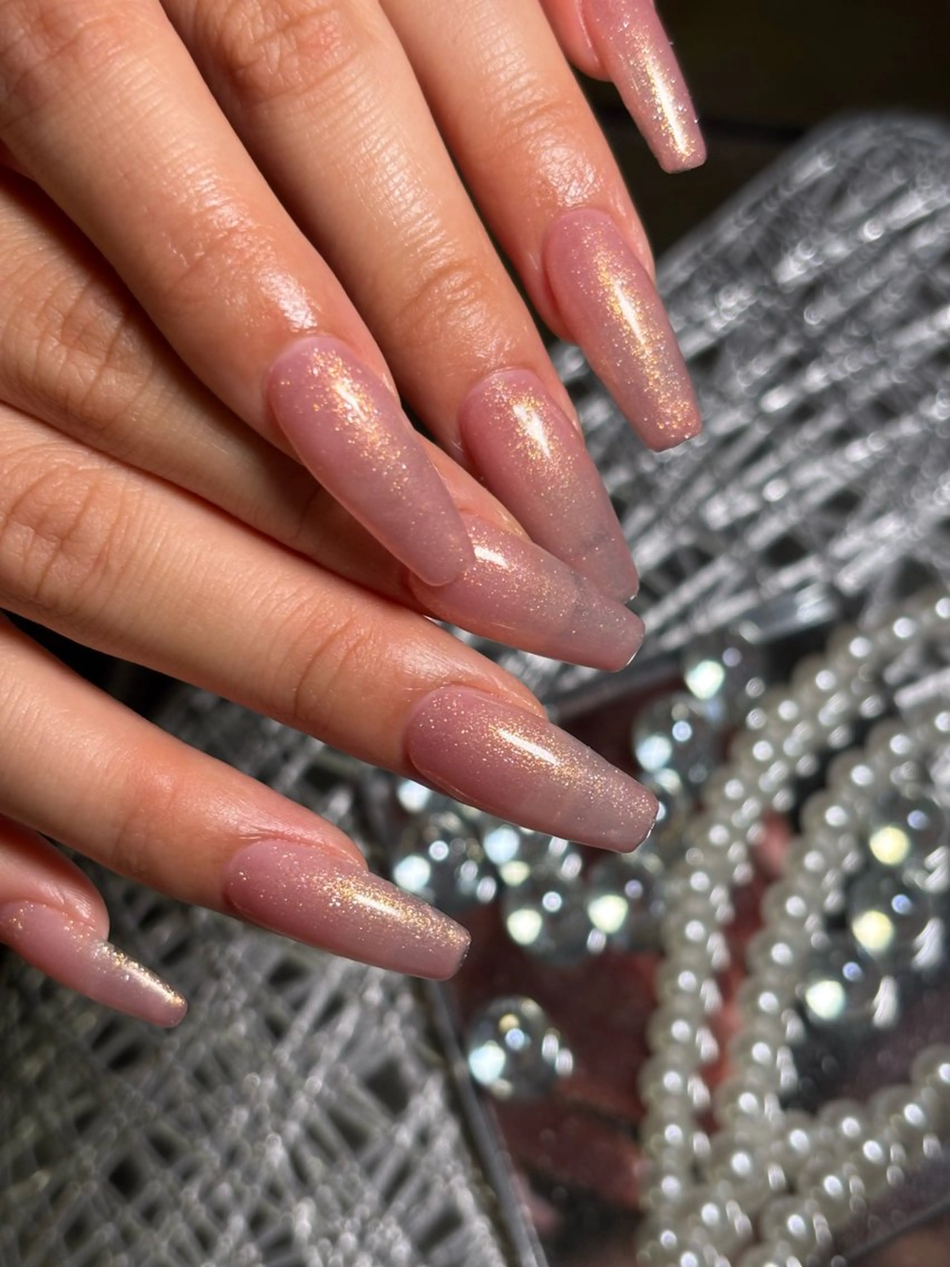 ネイル ラメ(グリッター) ワンカラーネイル ピンク ネイルチップ ハンドネイル .8 HAREのネイルデザイン