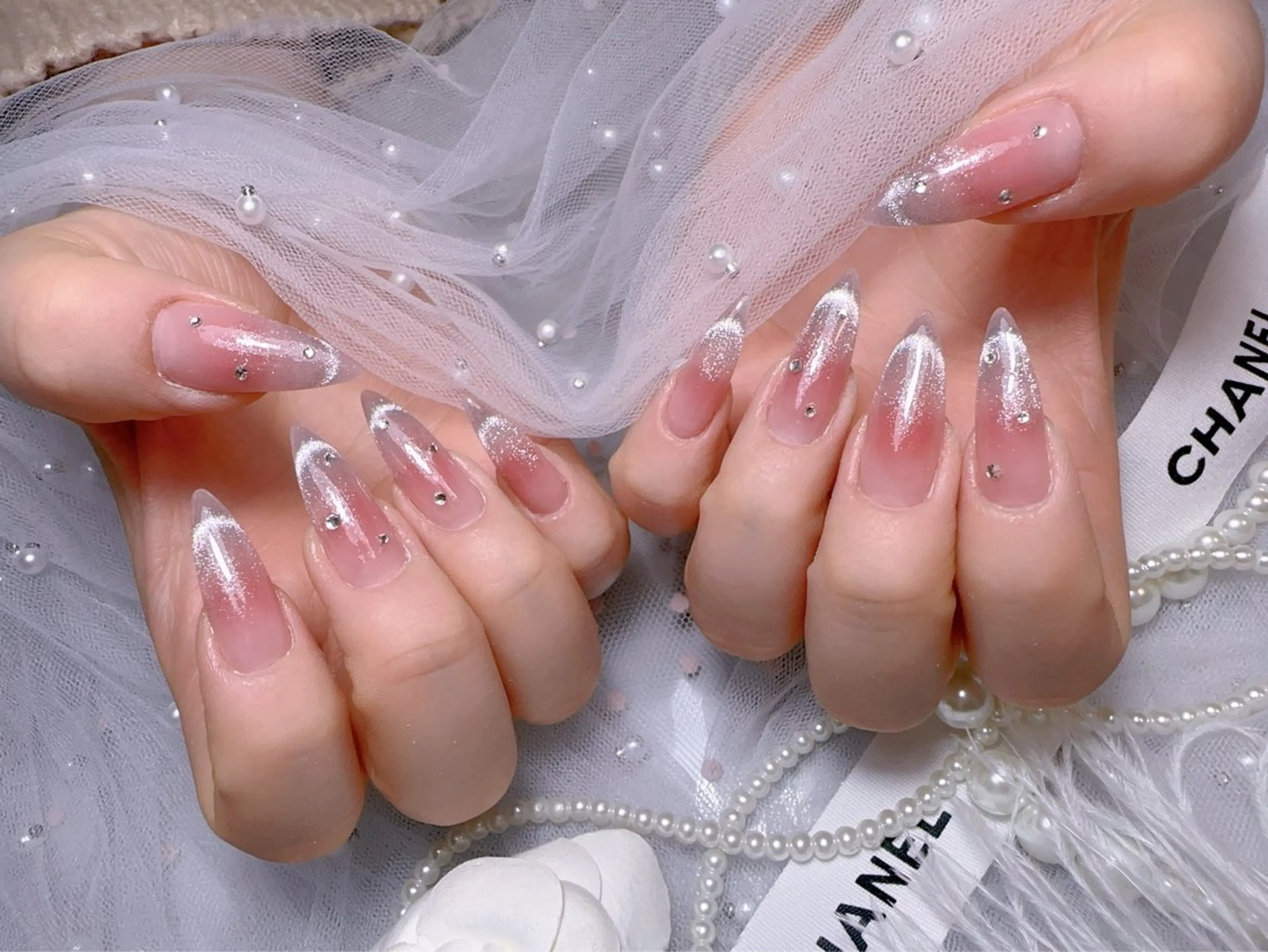 ネイル オーロラネイル フットネイル 韓国ネイル ラメ(グリッター) ラメグラデーション ハンドネイル Belle nail salon 新小岩のネイルデザイン