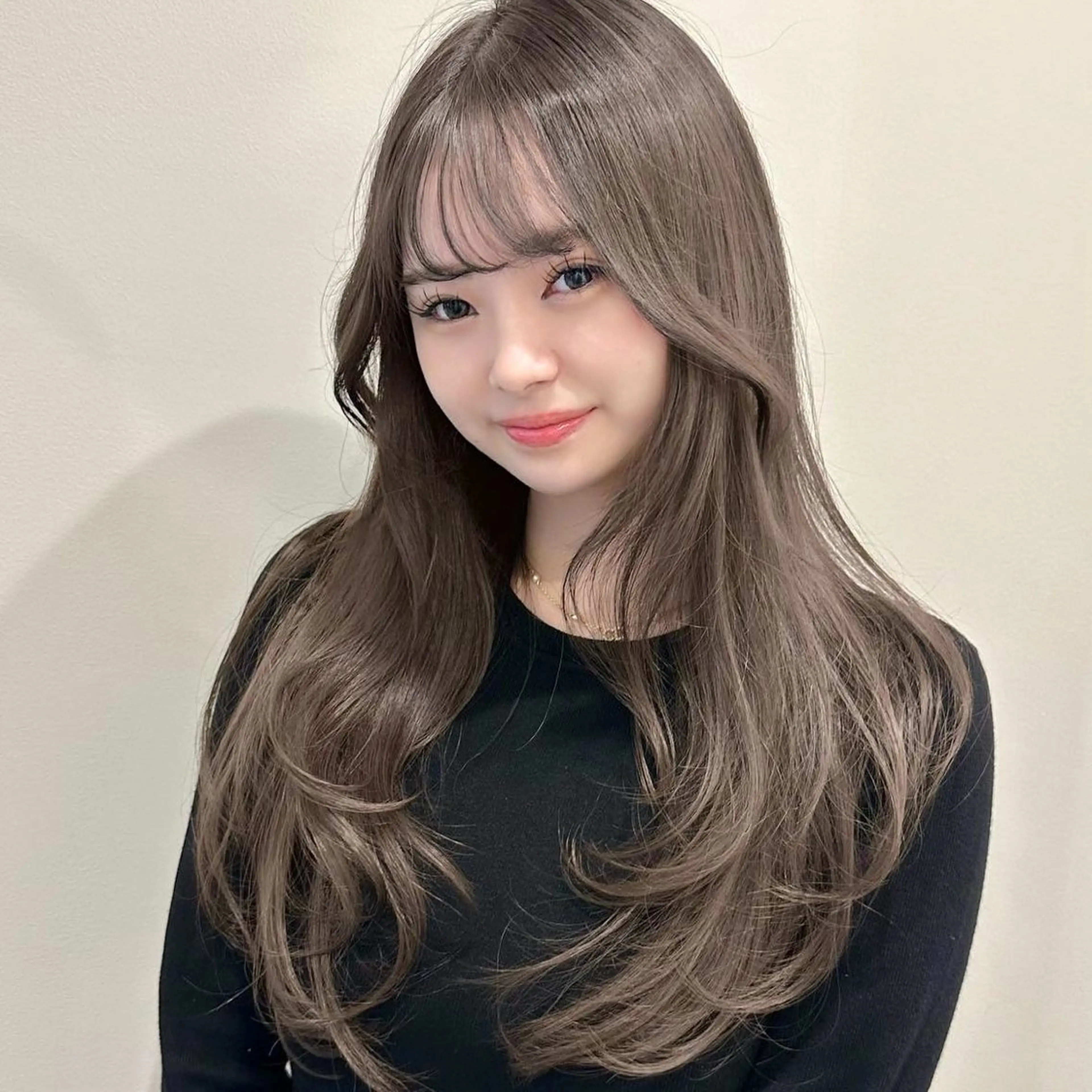 セミロング カット ヘアカラー トリートメント 🌹ハッシュカット、 レイヤー韓国ヘア🌹のヘアスタイル