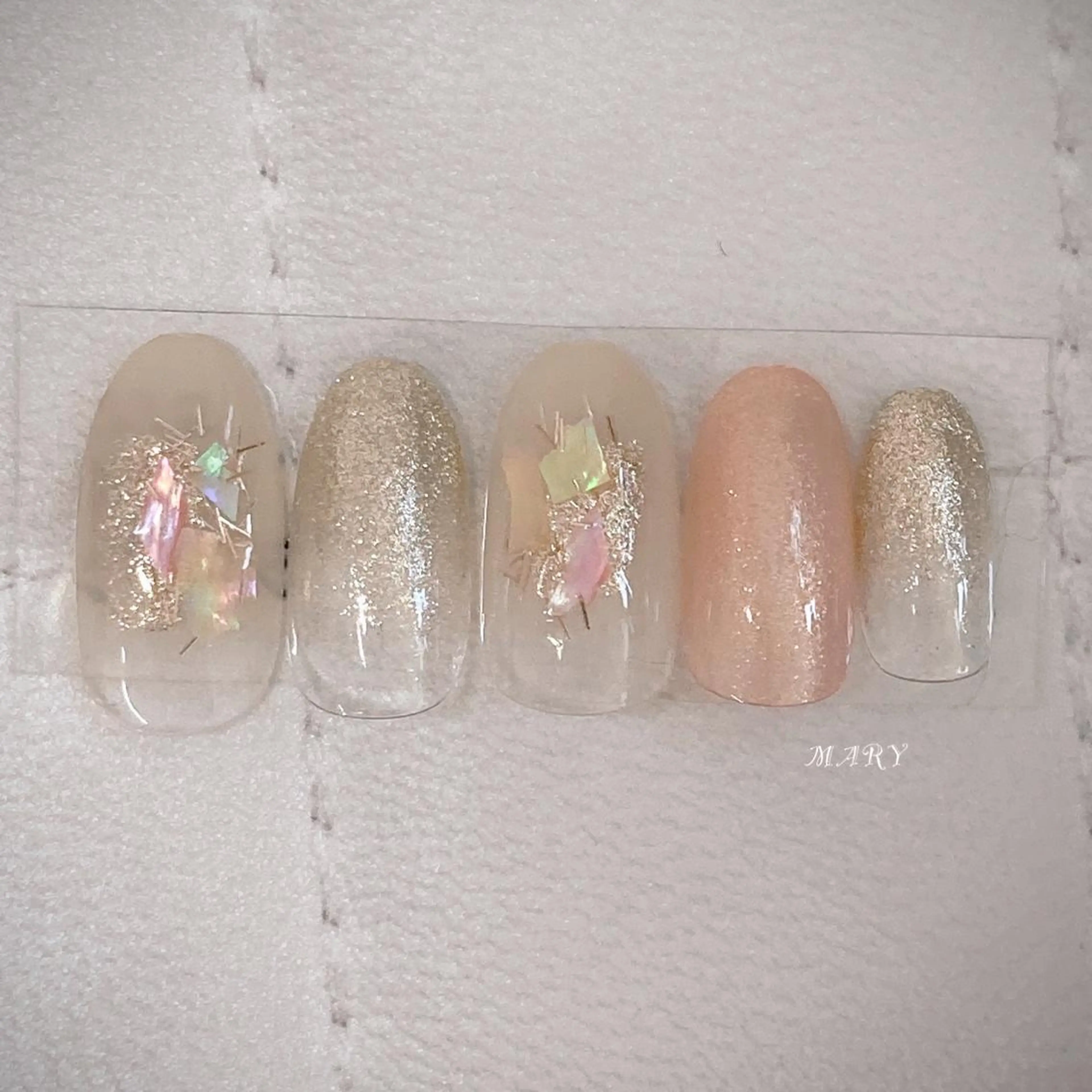 ネイル グラデーション ニュアンスネイル ワンカラーネイル ハンドネイル Mary nail所属・Mary nail .narumiのネイルデザイン