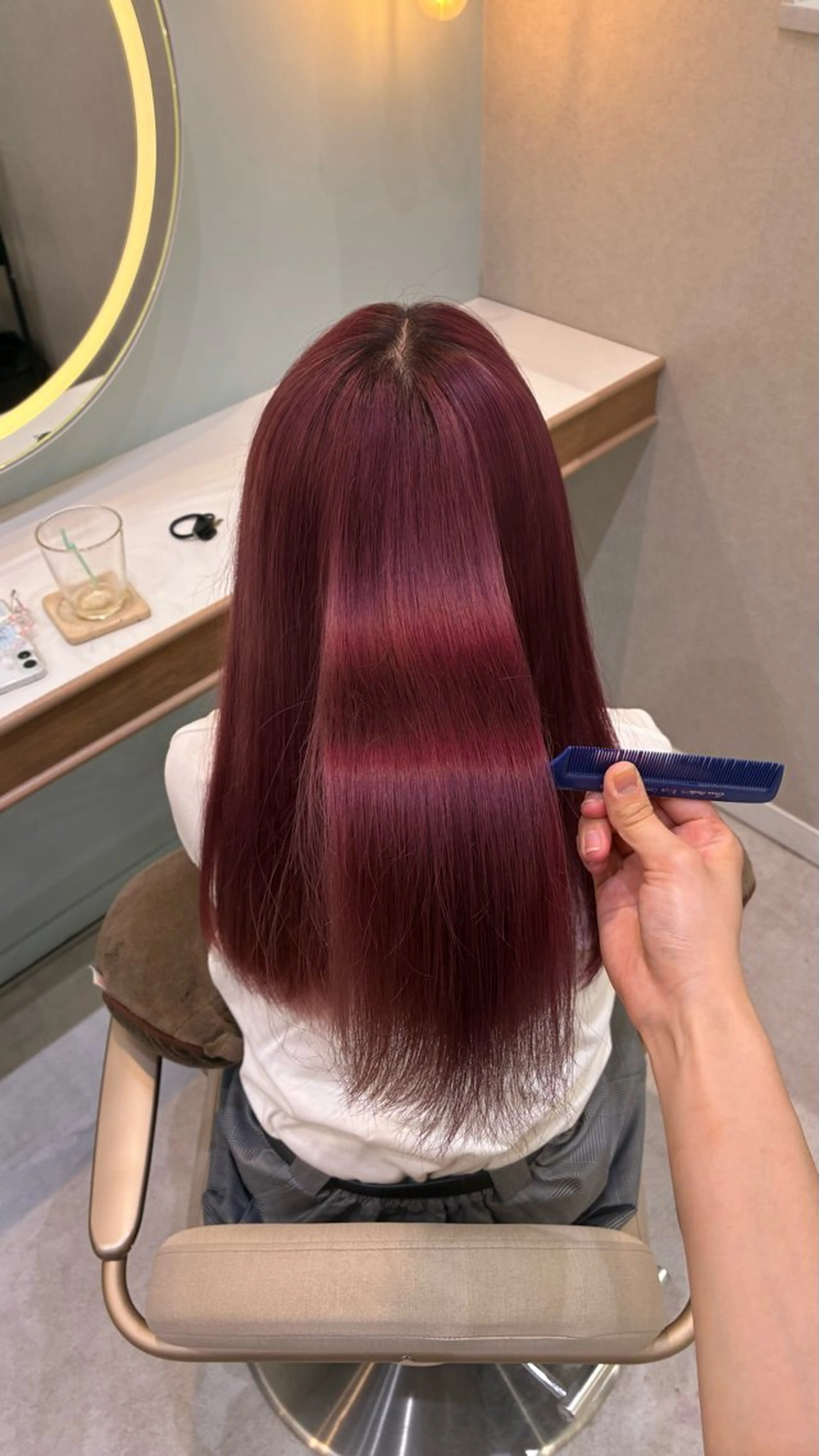 セミロング ヘアカラー トリートメント ハイトーン/韓国ヘア sena🩵のヘアスタイル